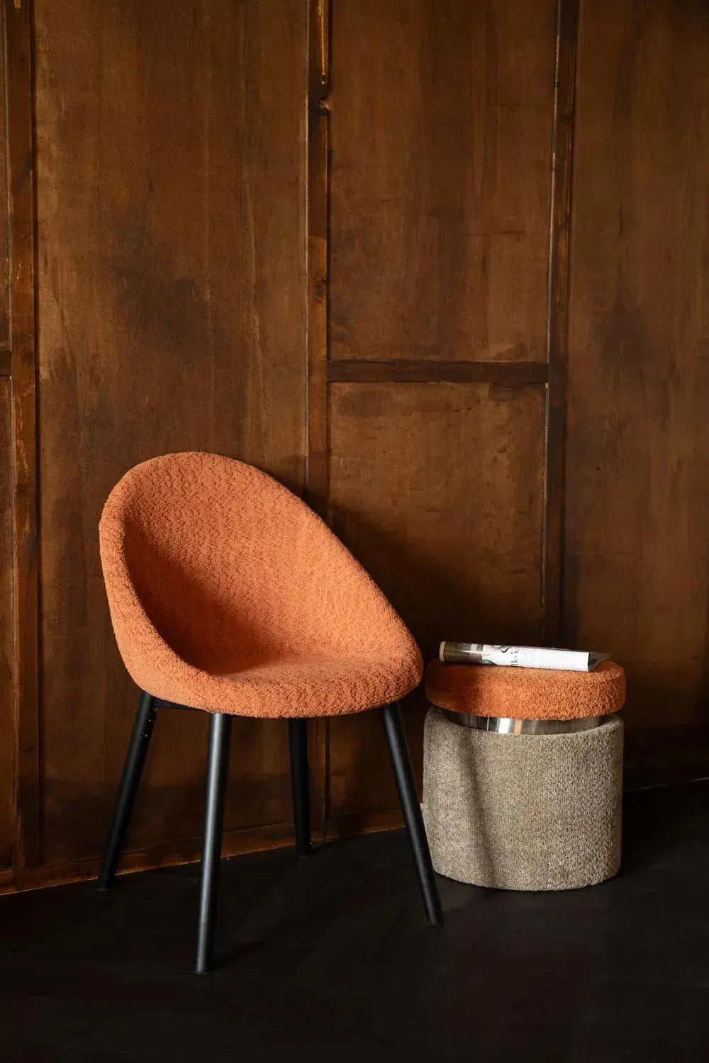 Sen Hocker in Orange präsentiert im Onlineshop von KAQTU Design AG. Hocker ist von Dutchbone