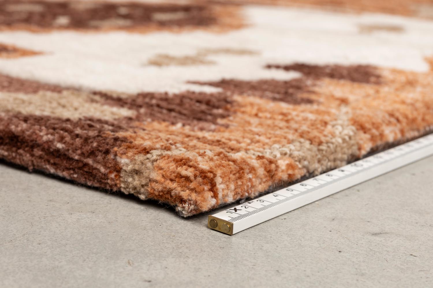 Carpet Maron 200x300 in  präsentiert im Onlineshop von KAQTU Design AG. Teppich ist von Dutchbone