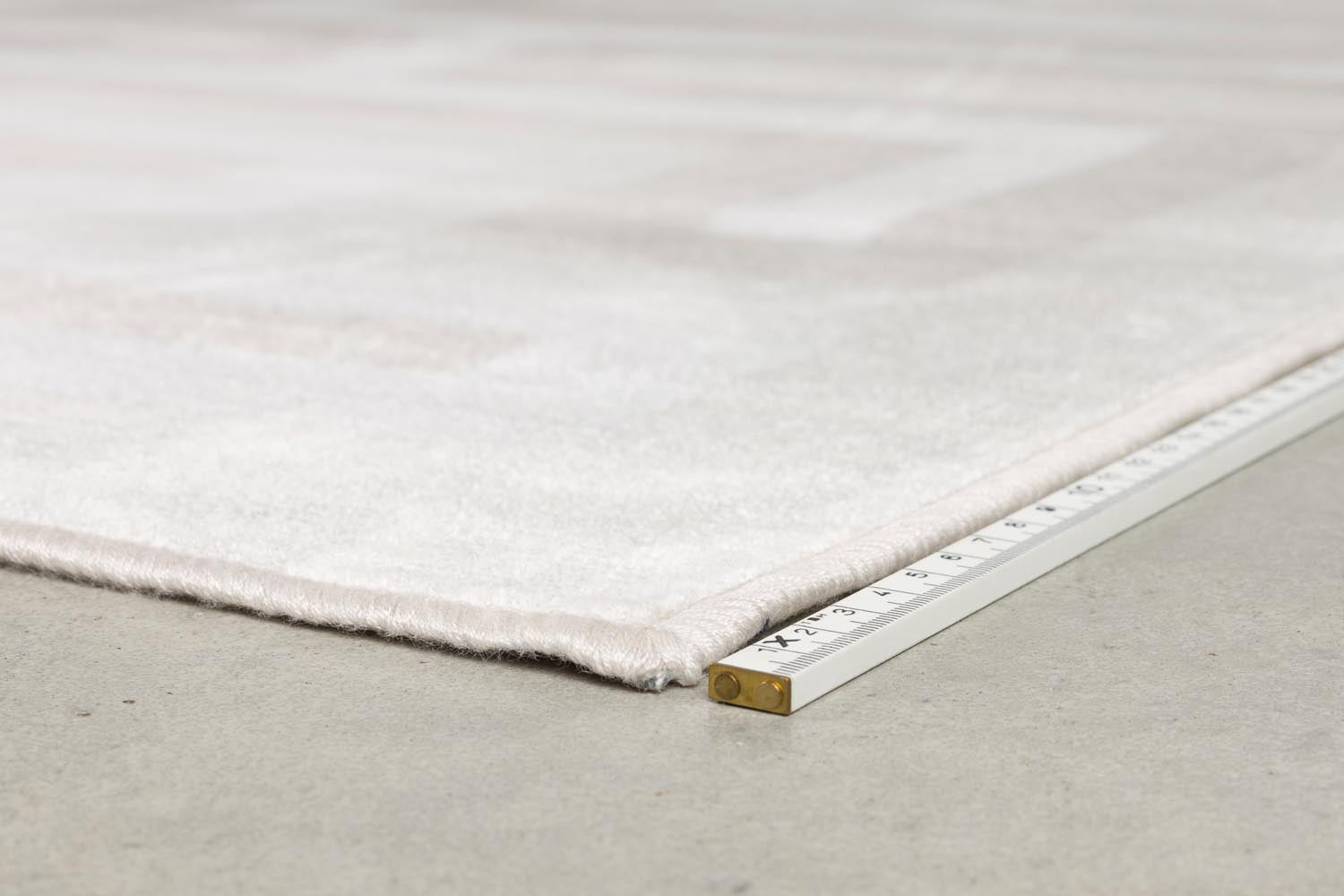 Carpet Labyrintho in  präsentiert im Onlineshop von KAQTU Design AG. Teppich ist von White Label Living