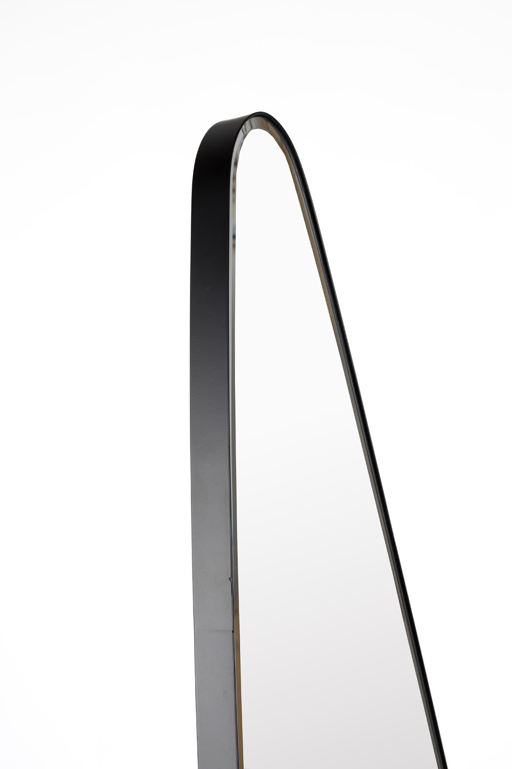 Dropz Mirror in  präsentiert im Onlineshop von KAQTU Design AG. Spiegel ist von White Label Living