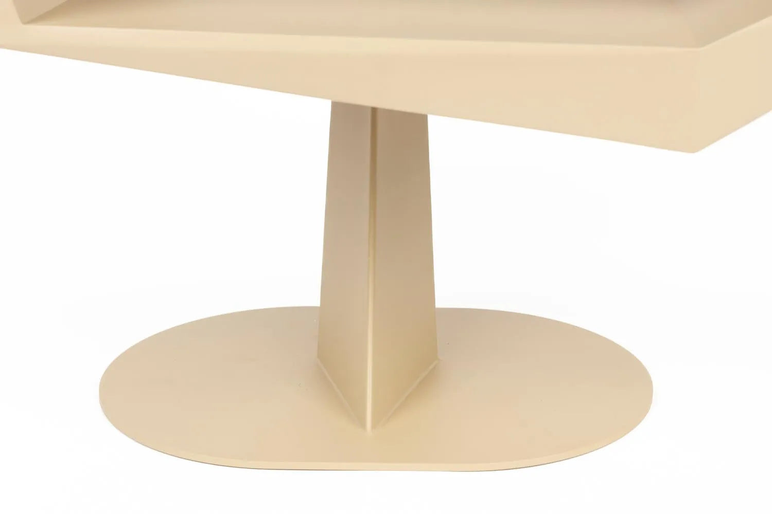 Beistelltisch North  in Beige präsentiert im Onlineshop von KAQTU Design AG. Beistelltisch ist von Zuiver