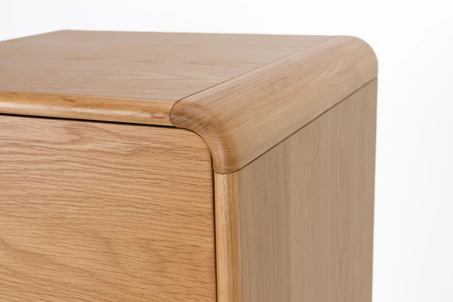 Cabinet Rise in Natur präsentiert im Onlineshop von KAQTU Design AG. Cabinet ist von Zuiver