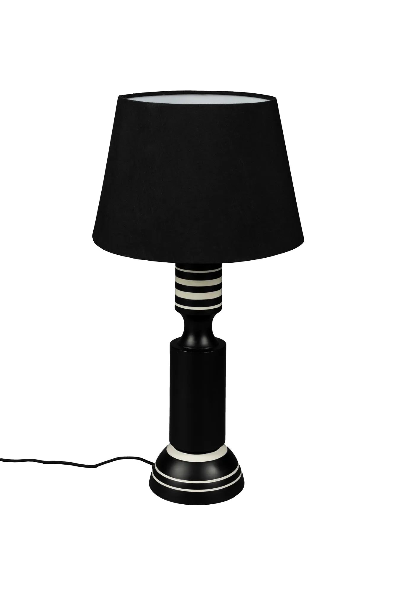 Die Tischlampe Virgil von Dutchbone: Vintage-Charme trifft auf modernes Design. Robustes Eisen, Leinenlampenschirm, stilvoll und funktional.