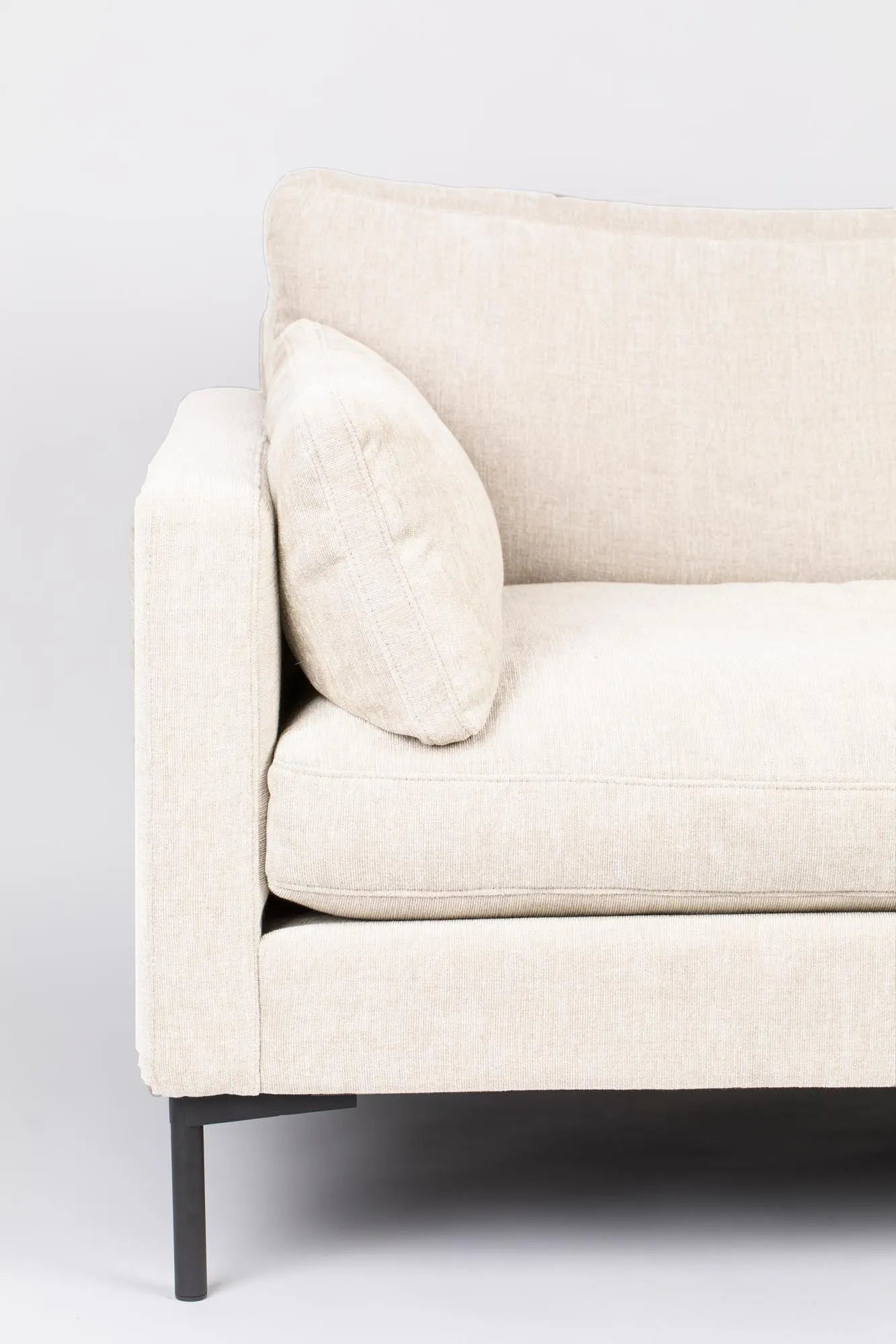 Summer Love Seat in Creme präsentiert im Onlineshop von KAQTU Design AG. Sofa ist von Zuiver