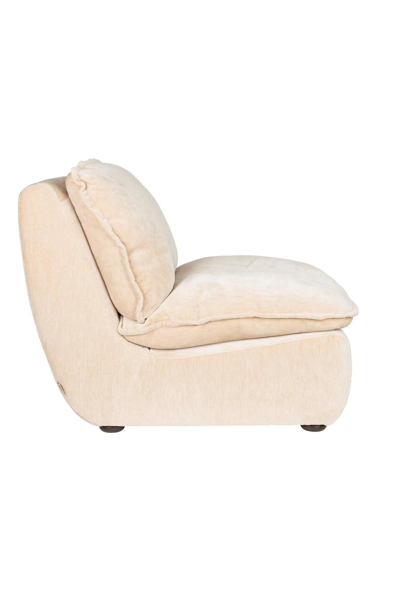 Loungesessel Radley in Beige präsentiert im Onlineshop von KAQTU Design AG. Sessel ist von Dutchbone