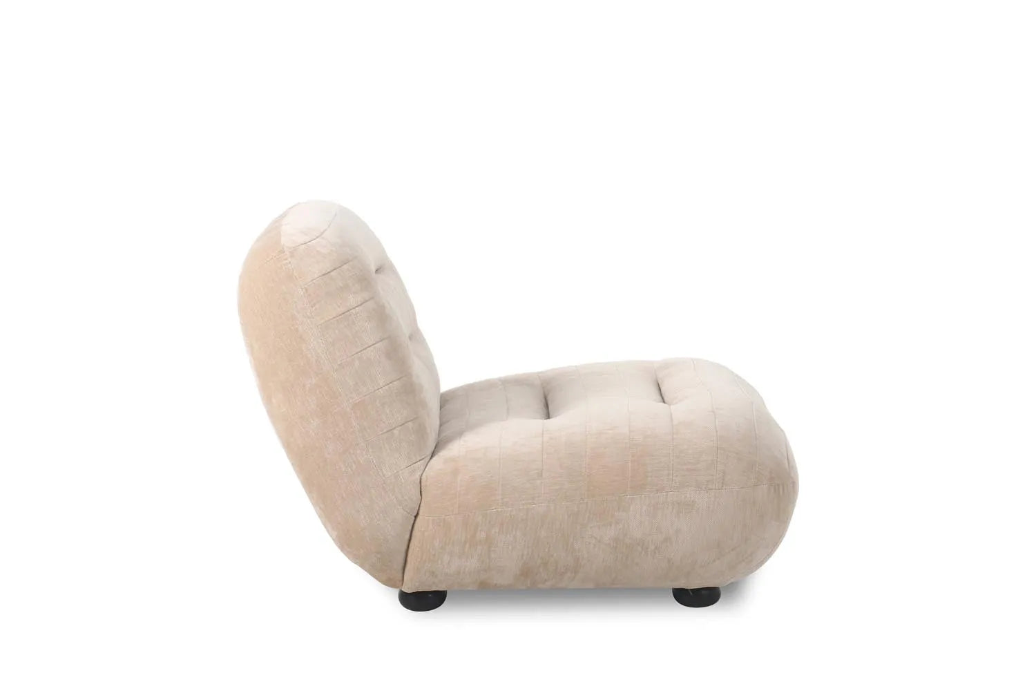 Loungesessel Wyatt in Beige präsentiert im Onlineshop von KAQTU Design AG. Sessel ist von Dutchbone