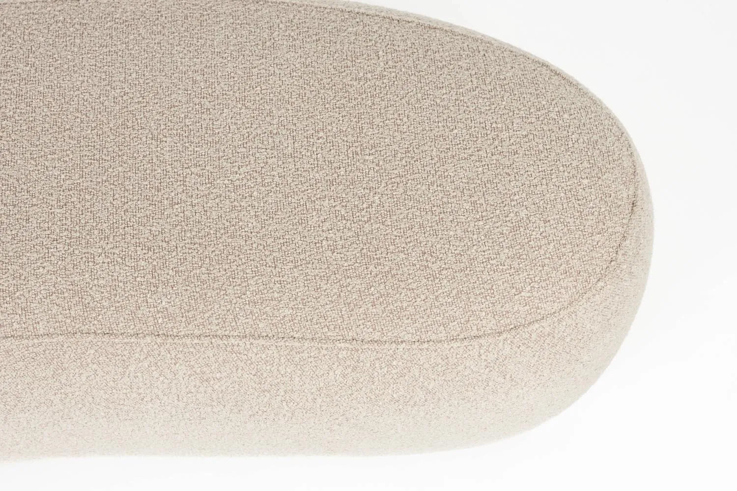 Der Pouf Noxx vereint stilvolles Design mit Funktionalität und ist ein vielseitiges Highlight für jedes moderne Zuhause.