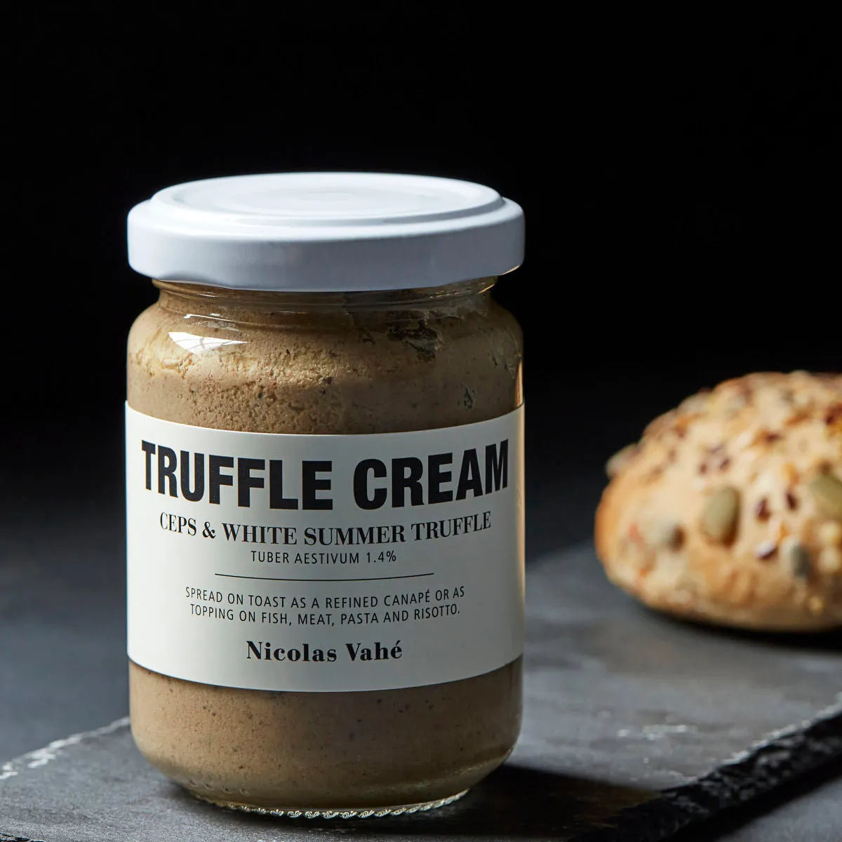 Truffle Cream, Ceps & White Summer Truffle in  präsentiert im Onlineshop von KAQTU Design AG. Lebensmittel ist von Nicolas Vahé