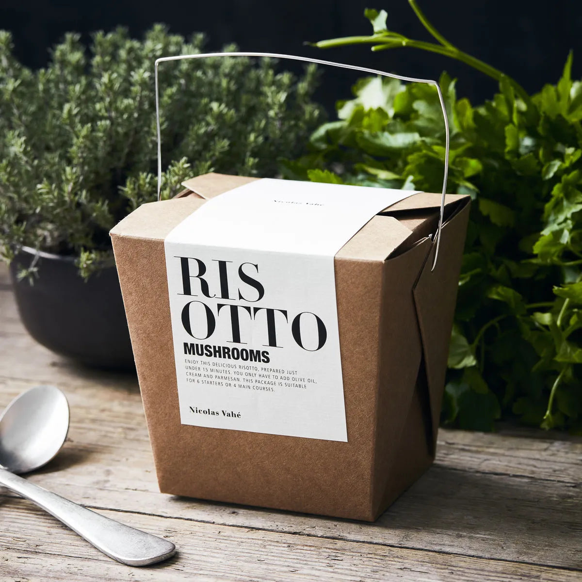 Risotto, Mushrooms in  präsentiert im Onlineshop von KAQTU Design AG. Lebensmittel ist von Nicolas Vahé