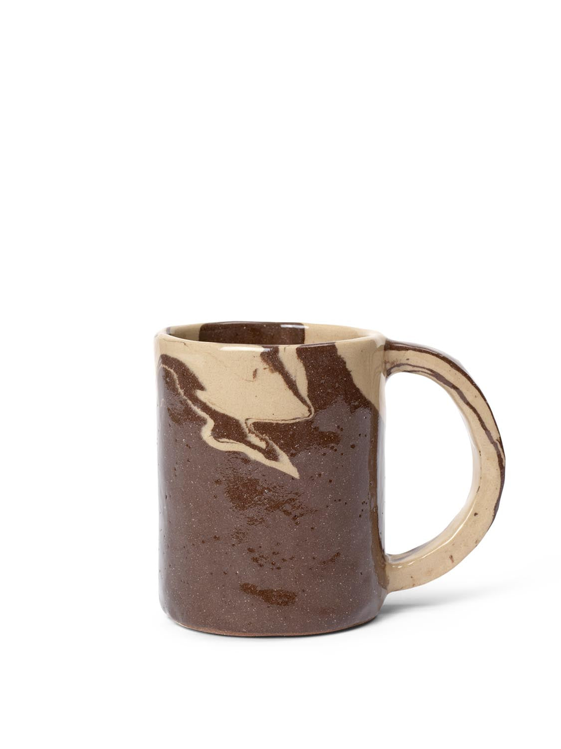 Ryu Mug Tall  in  Sand/Brown präsentiert im Onlineshop von KAQTU Design AG. Tasse ist von Ferm Living