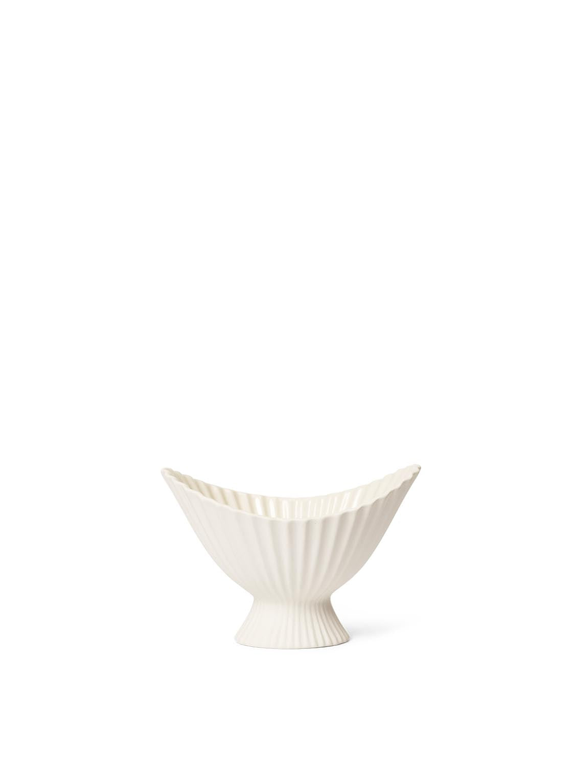 Fountain Bowl 19 in  Offwhite präsentiert im Onlineshop von KAQTU Design AG. Schüssel ist von Ferm Living