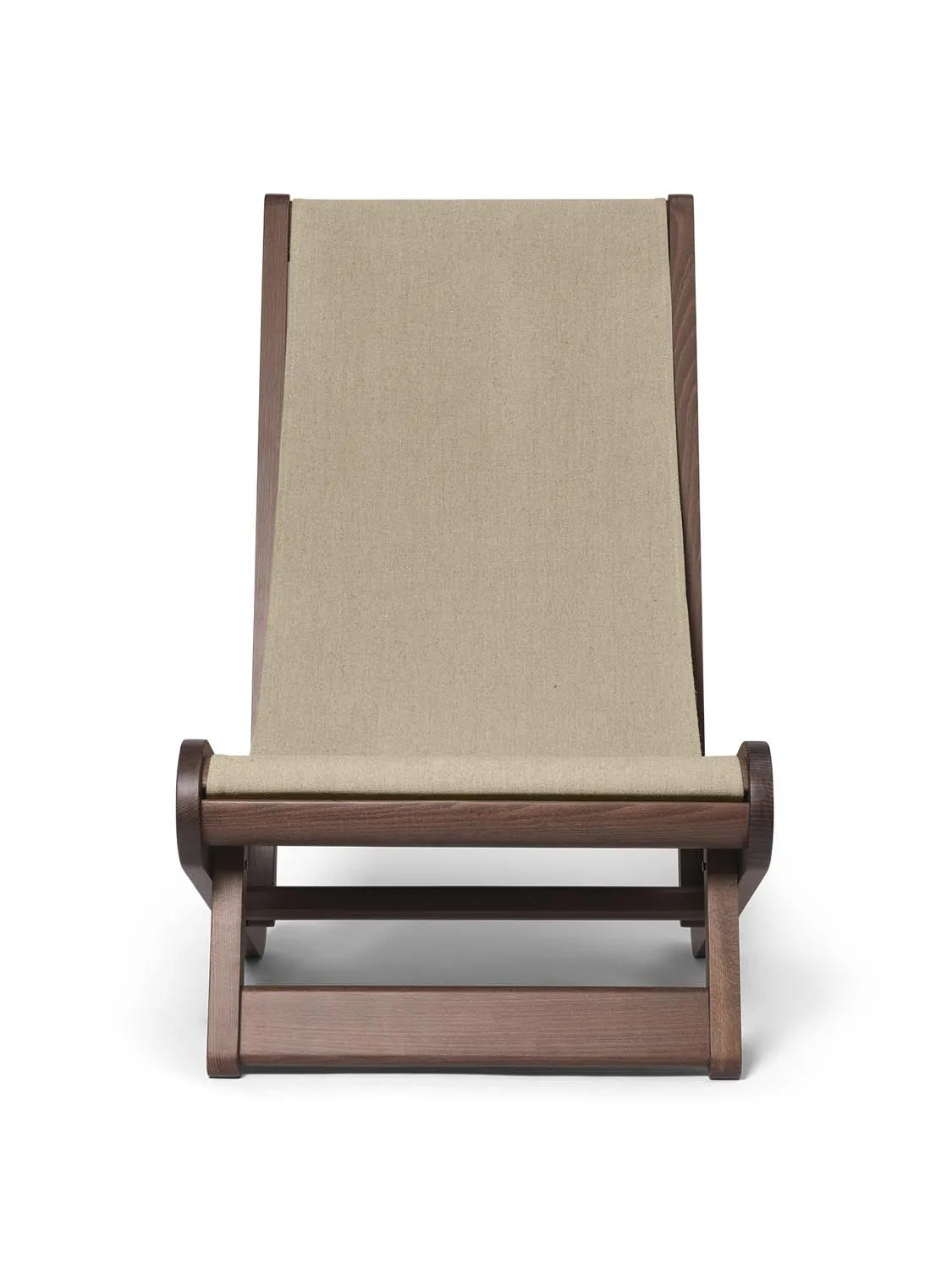 Hemi Lounge Chair  in  Dark Stained/Natural präsentiert im Onlineshop von KAQTU Design AG. Sessel ist von Ferm Living