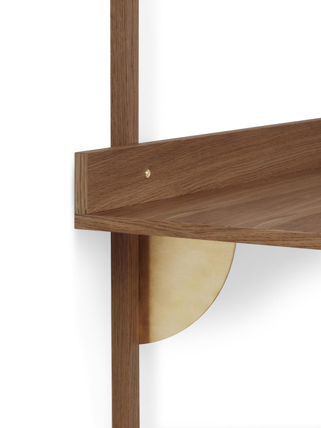 Sector Desk  in  Smoked Oak/Brass präsentiert im Onlineshop von KAQTU Design AG. Sekretär ist von Ferm Living