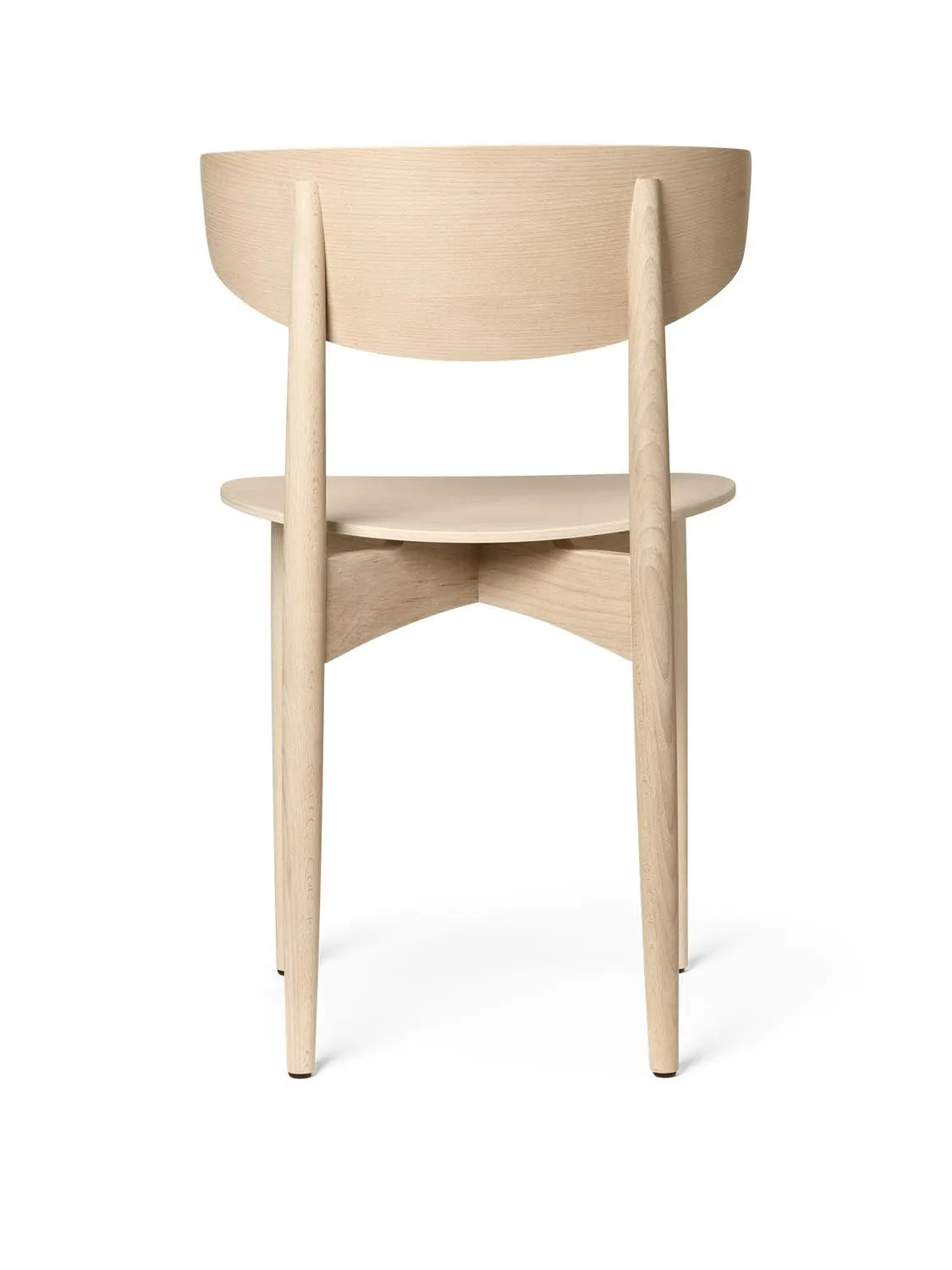 Herman Esszimmerstuhl Wood  in  White Oiled Beech präsentiert im Onlineshop von KAQTU Design AG. Stuhl ist von Ferm Living