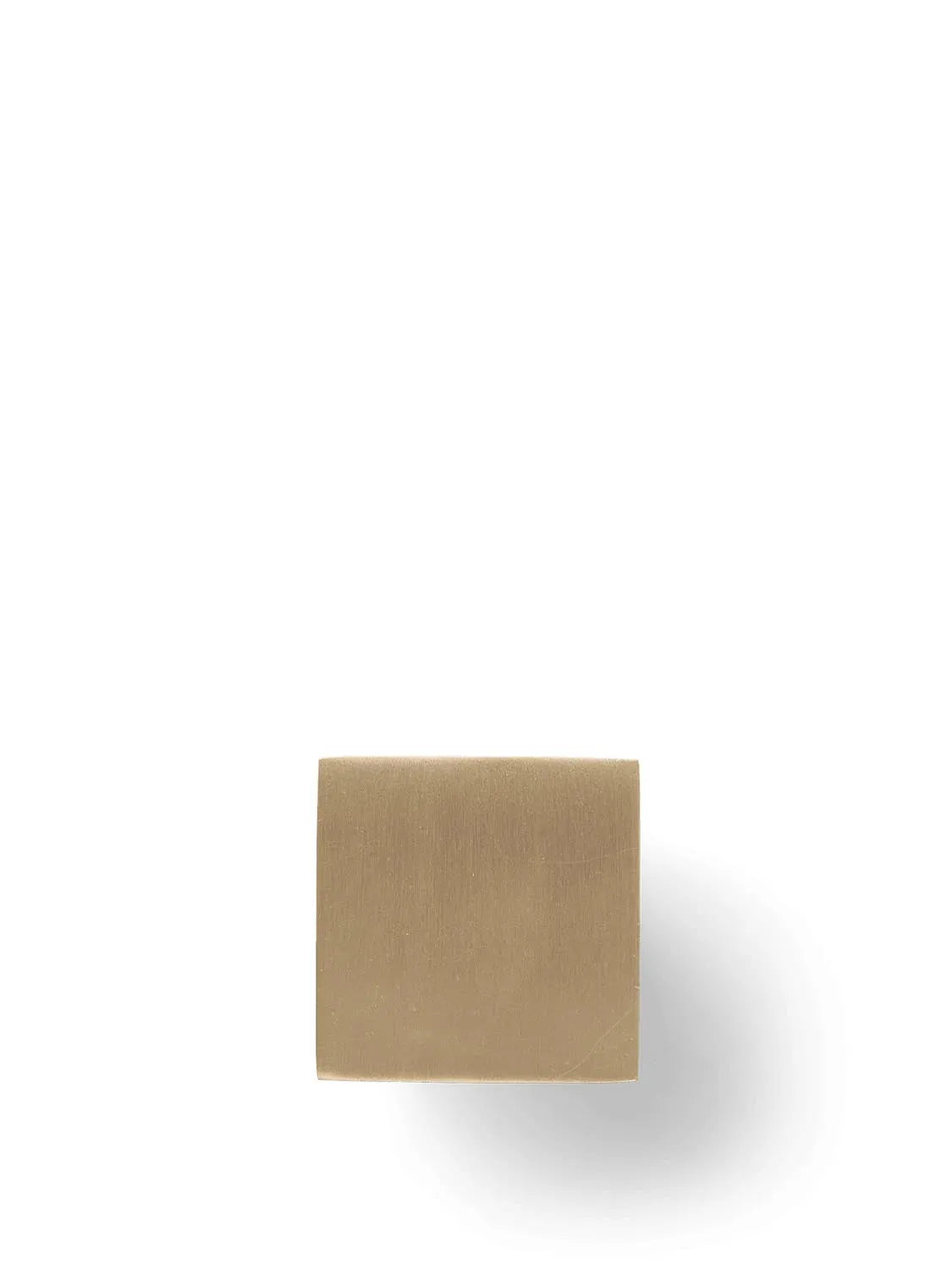 Square Haken Large  in  Brass präsentiert im Onlineshop von KAQTU Design AG. Kleiderhaken ist von Ferm Living