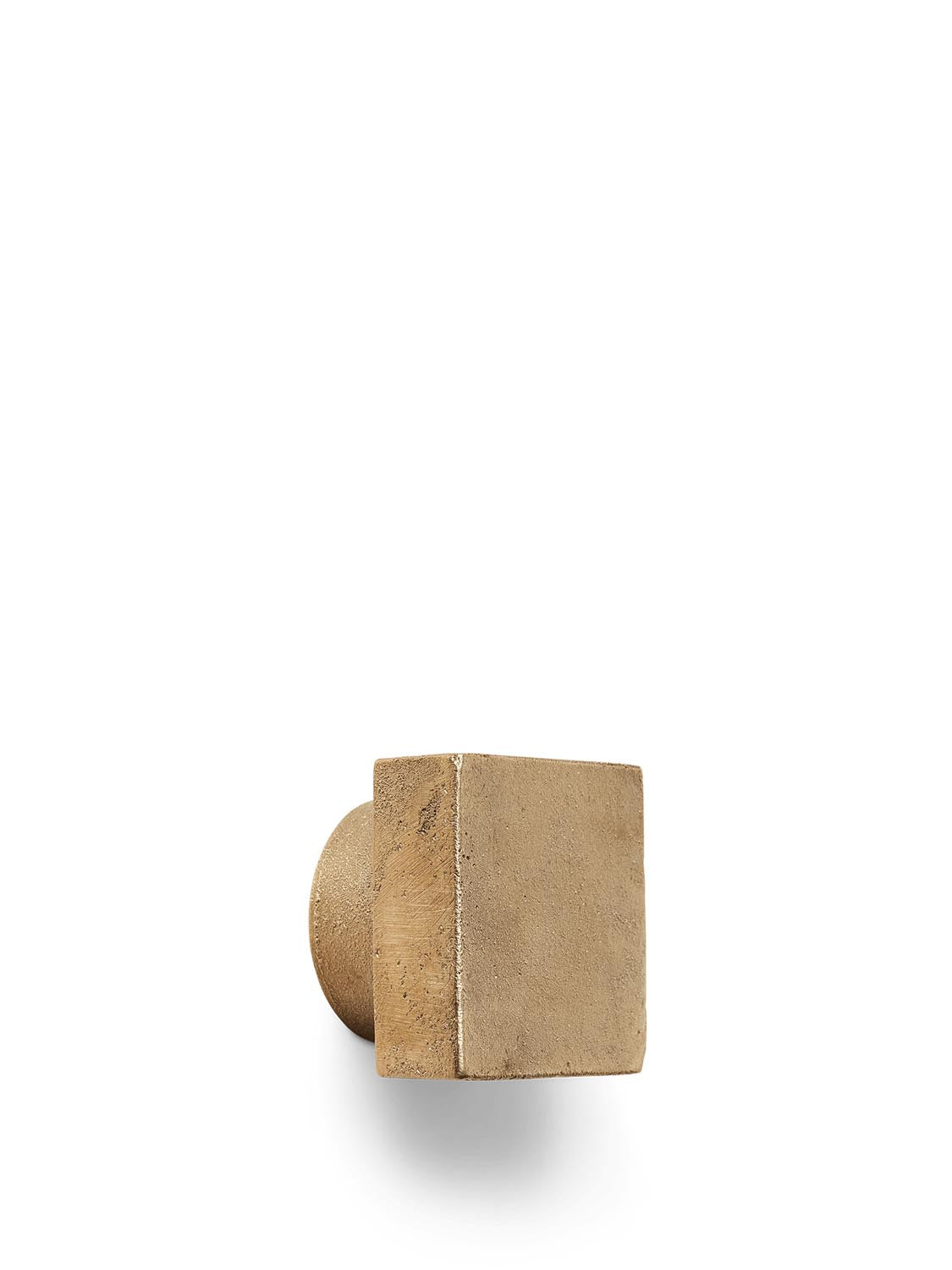 Square Haken Large  in  Casted Brass präsentiert im Onlineshop von KAQTU Design AG. Kleiderhaken ist von Ferm Living