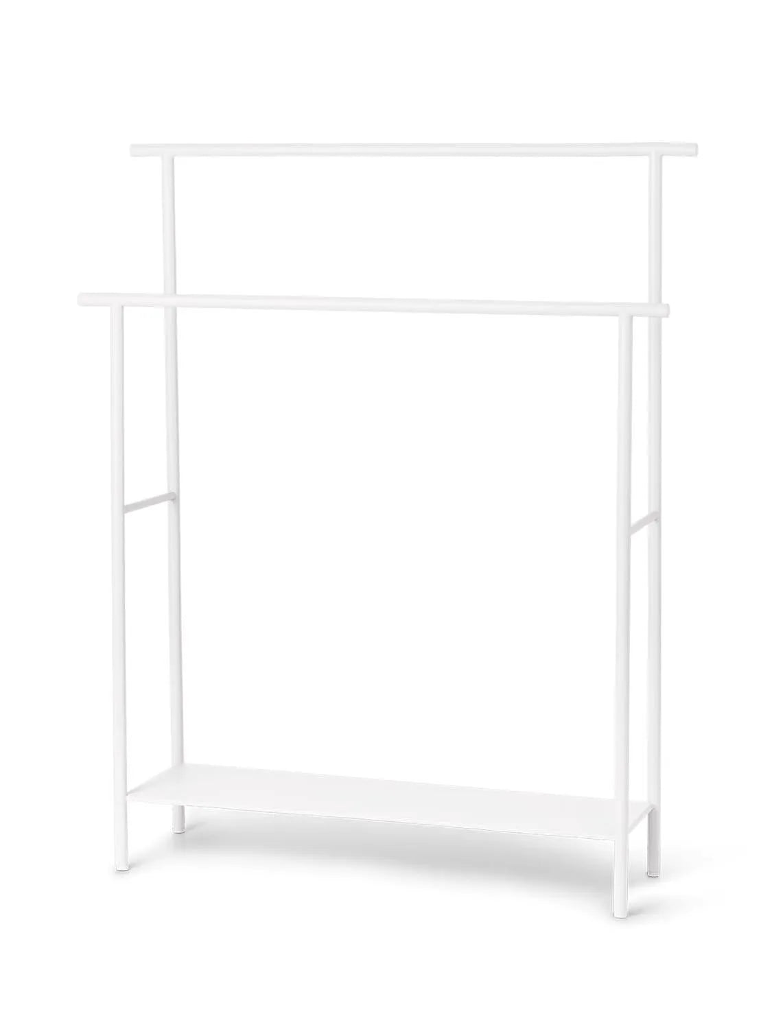 Dora Towel Stand  in  White präsentiert im Onlineshop von KAQTU Design AG. Handtuchhalter ist von Ferm Living