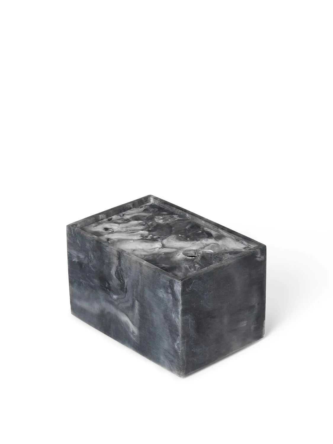 Mist Box  in  Charcoal präsentiert im Onlineshop von KAQTU Design AG. Aufbewahrungsbehälter ist von Ferm Living