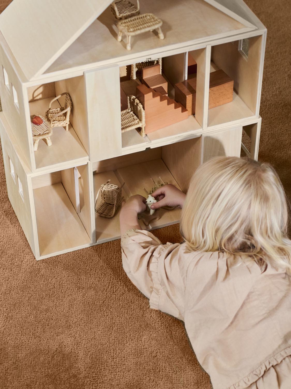 Toro stapelbar House  in  Natural präsentiert im Onlineshop von KAQTU Design AG. Objekte Kids ist von Ferm Living