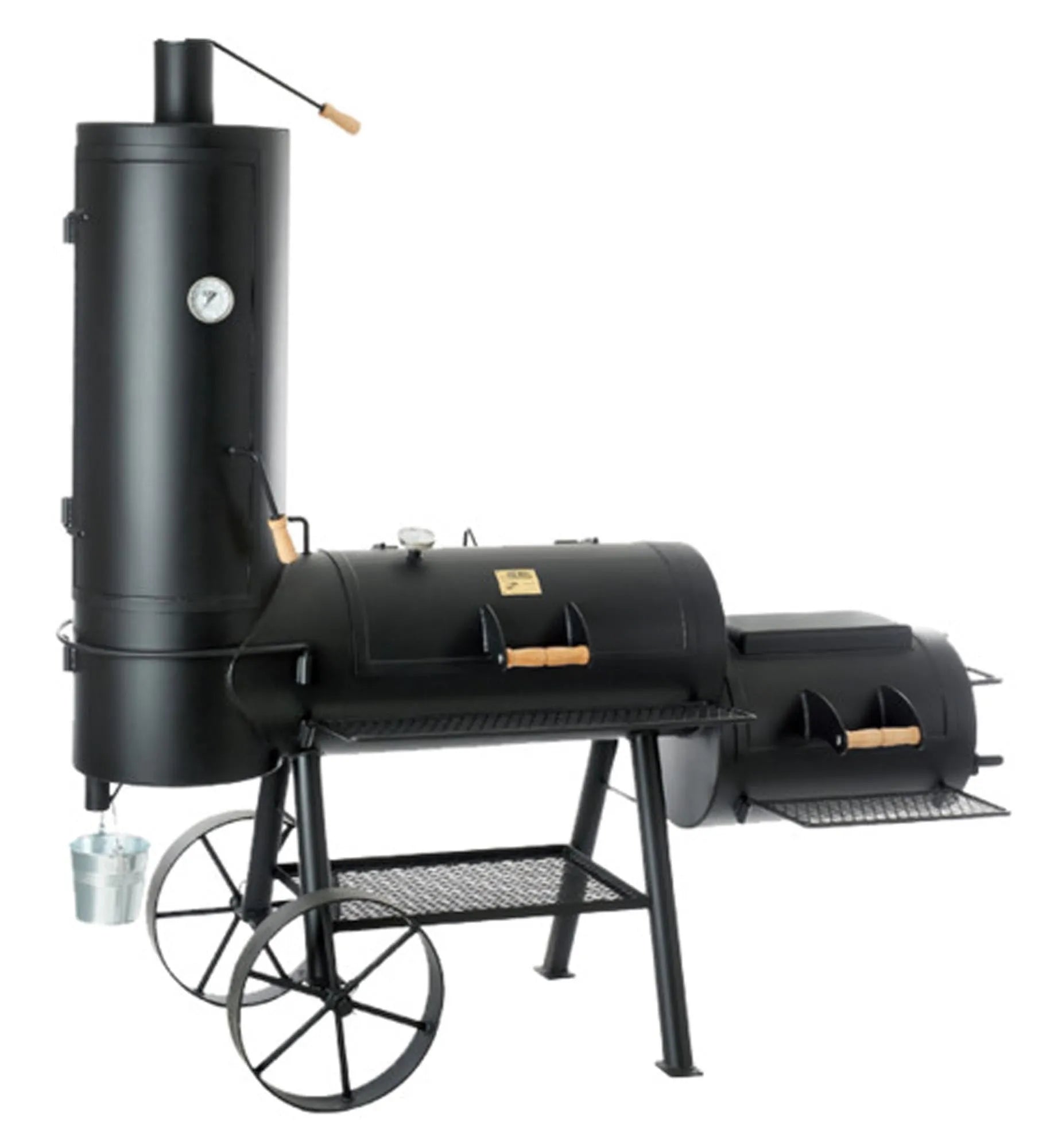 Der Smoker Chuckwagon 16" von JOE'S BARBEQUE SMOKER bietet authentisches BBQ mit robuster Bauweise und vielseitiger Grillfläche.