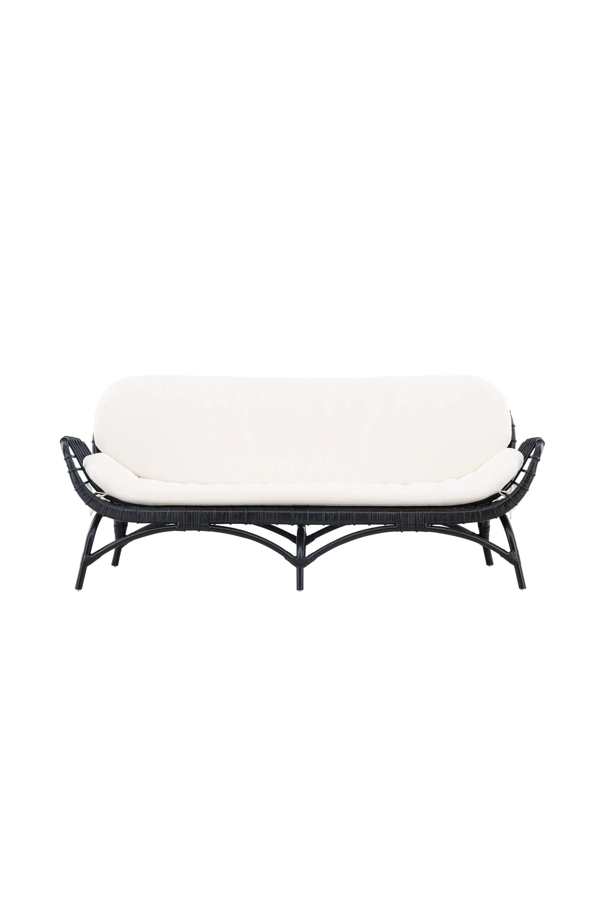 Elegantes 2-Sitzer Moana-Sofa aus schwarzem Rattan mit weißen Kissen, ideal für Terrasse oder Garten.