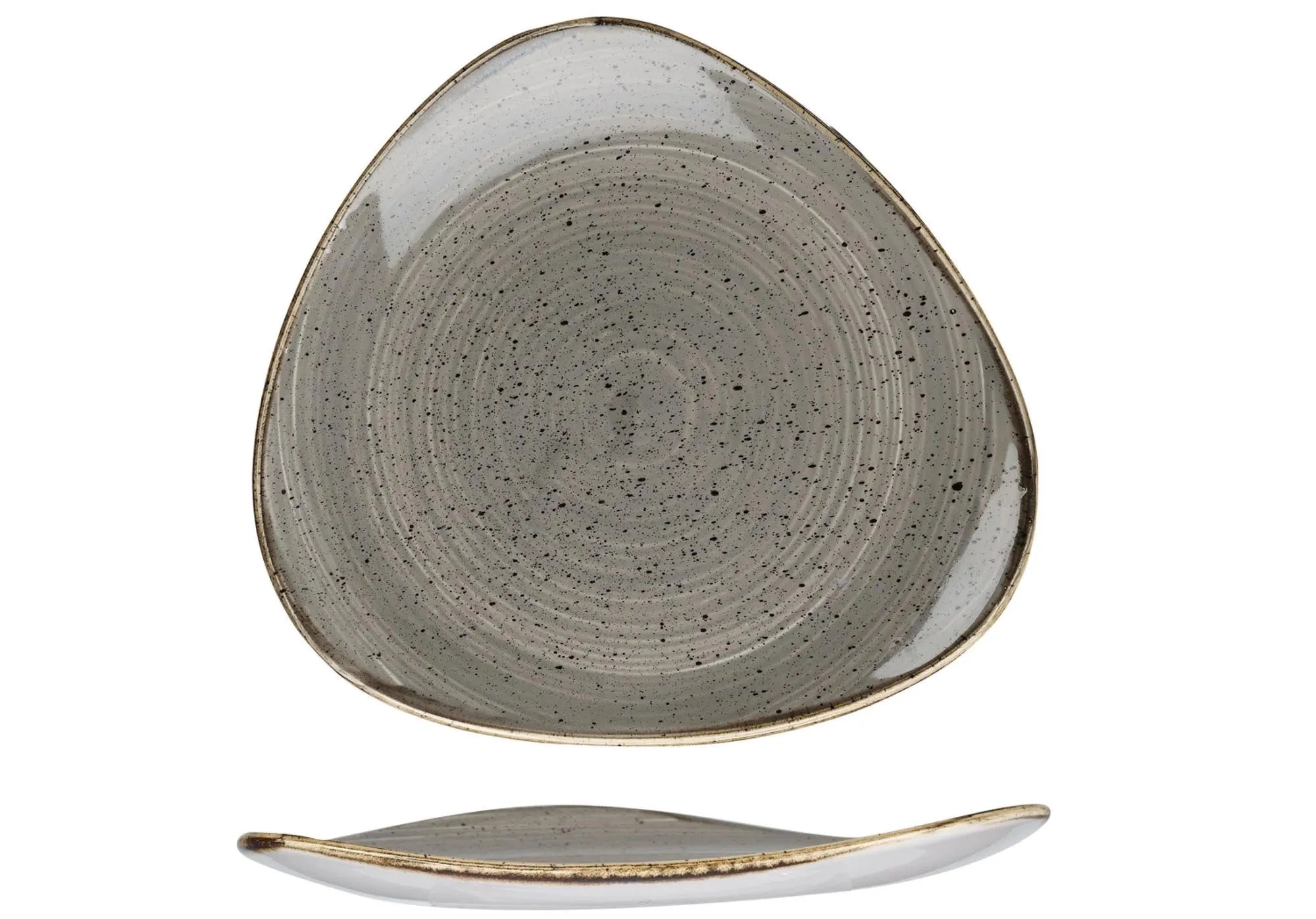 Der Stonecast Peppercorn Grey Triangel Teller von Churchill, 22,9 cm, besticht durch seine elegante, handgefertigte Oberfläche und moderne Form.