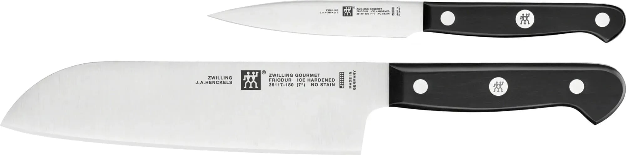 Das ZWILLING Gourmet Messerset 2-tlg. 3 bietet außergewöhnliche Schärfe und Langlebigkeit mit ergonomischen Griffen für müheloses Schneiden.