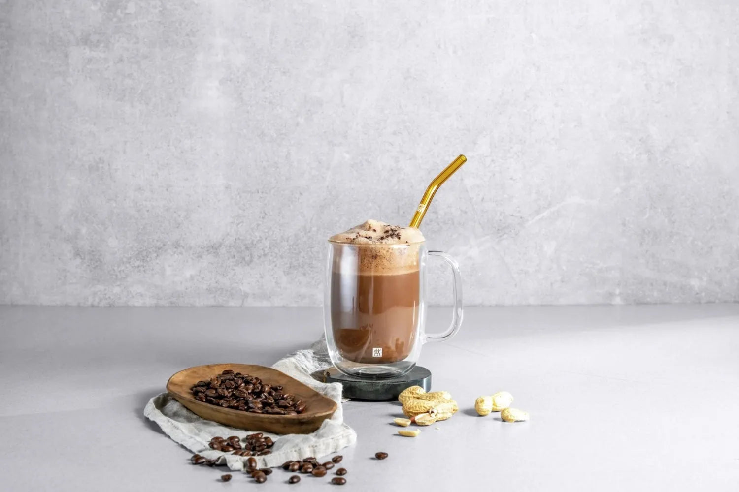 Elegante 450ml Latte Macchiato Gläser mit Henkel im 2er Set von Zwilling.