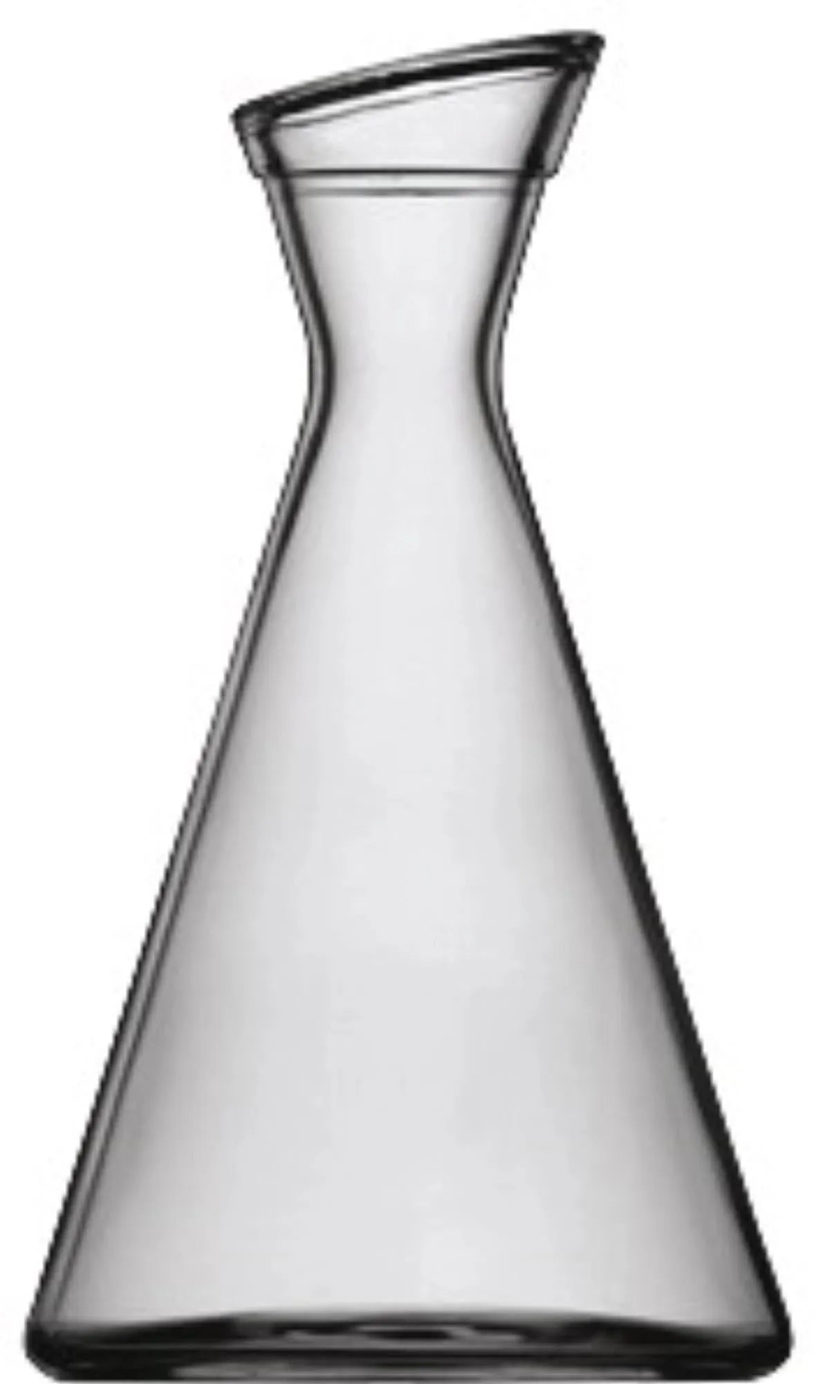 Elegante 0,5L Karaffe Pisa von Stölzle: Kristallklares Glas, robust, spülmaschinenfest, ideal für stilvolle Präsentationen.