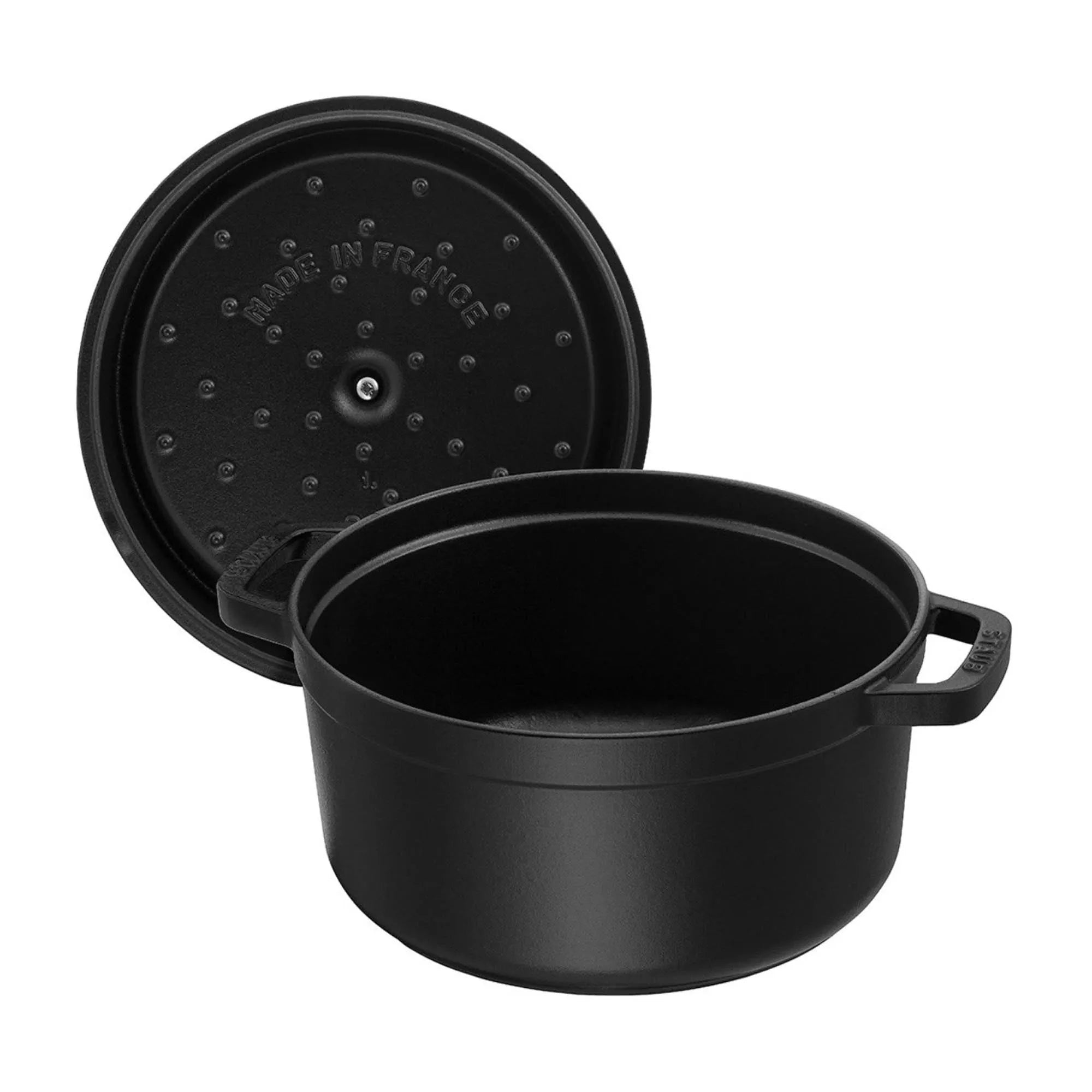 Staub Cocotte 3.8l: Für köstliche, langsam gegarte Gerichte.