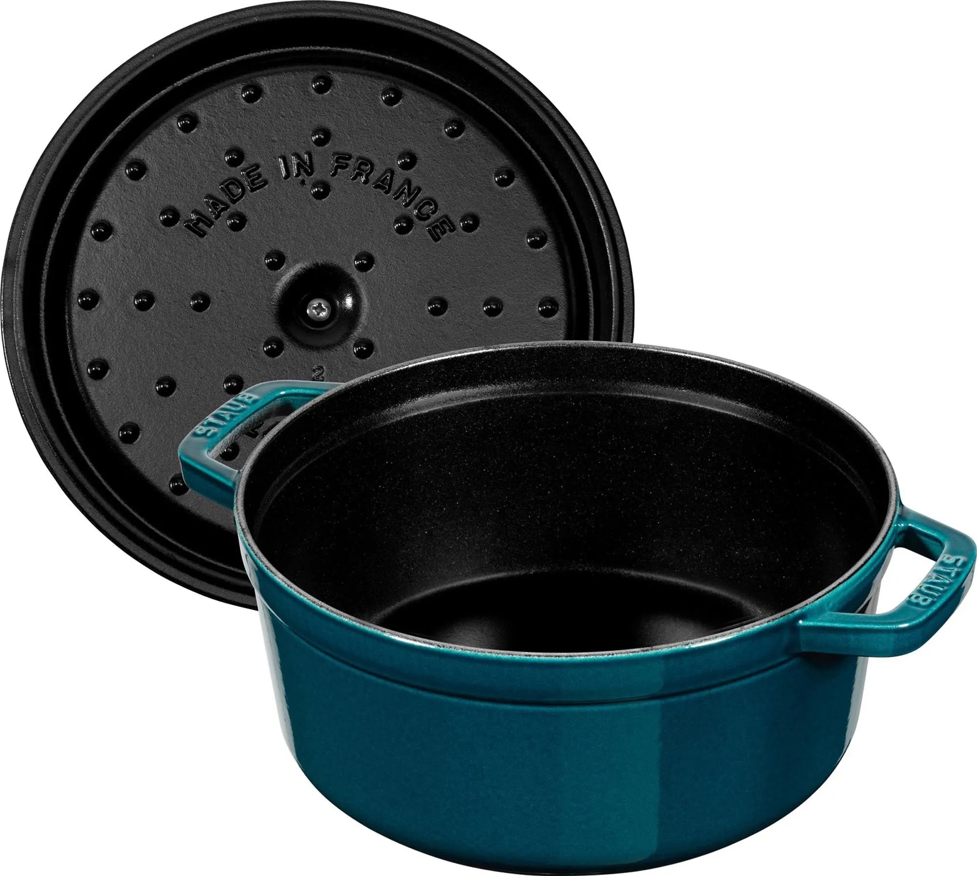 Staub Cocotte 3.8l: Vielseitiger Topf für köstliche Gerichte.