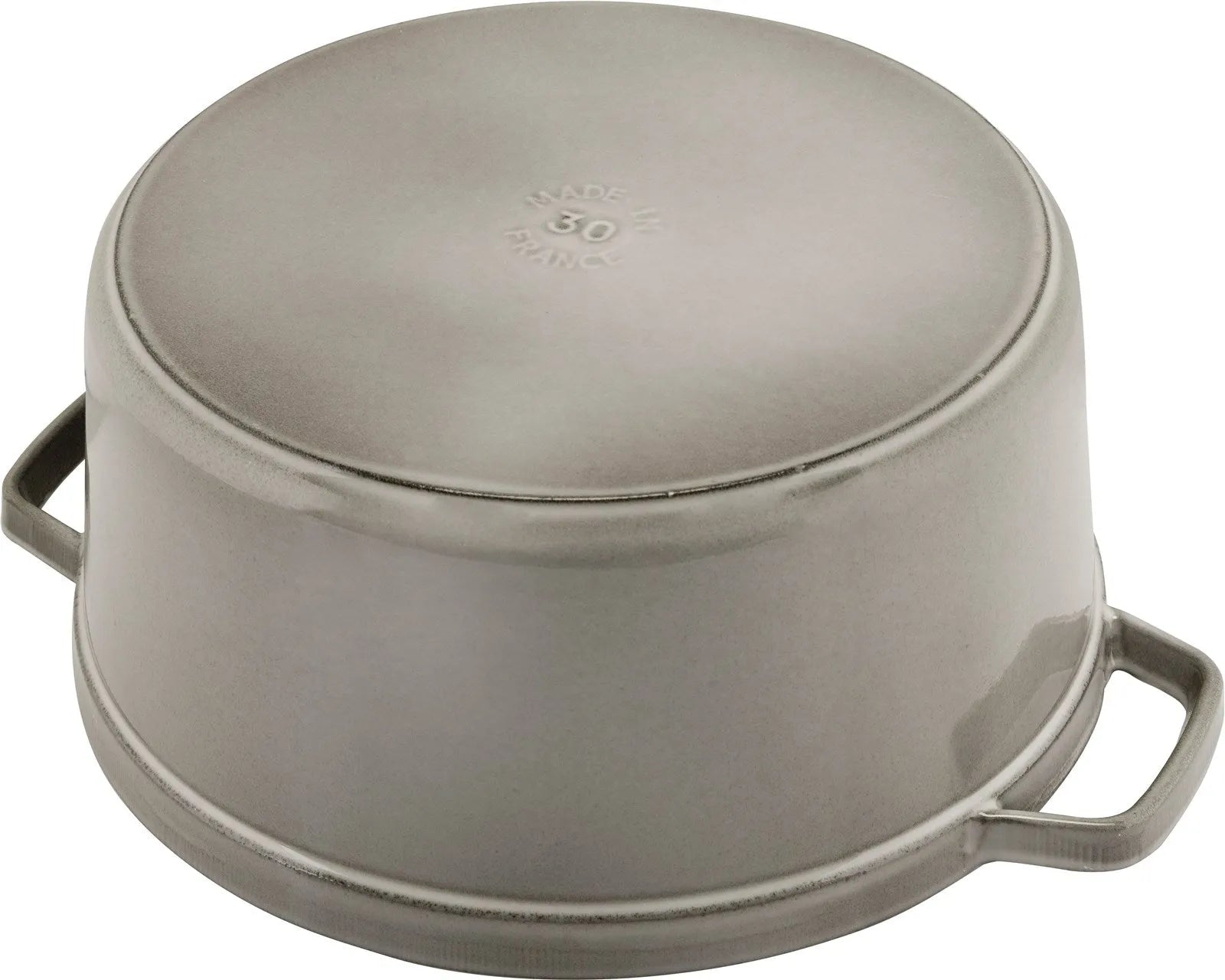 Staub Cocotte 8.35l: Perfekt für aromatische Schmorgerichte.