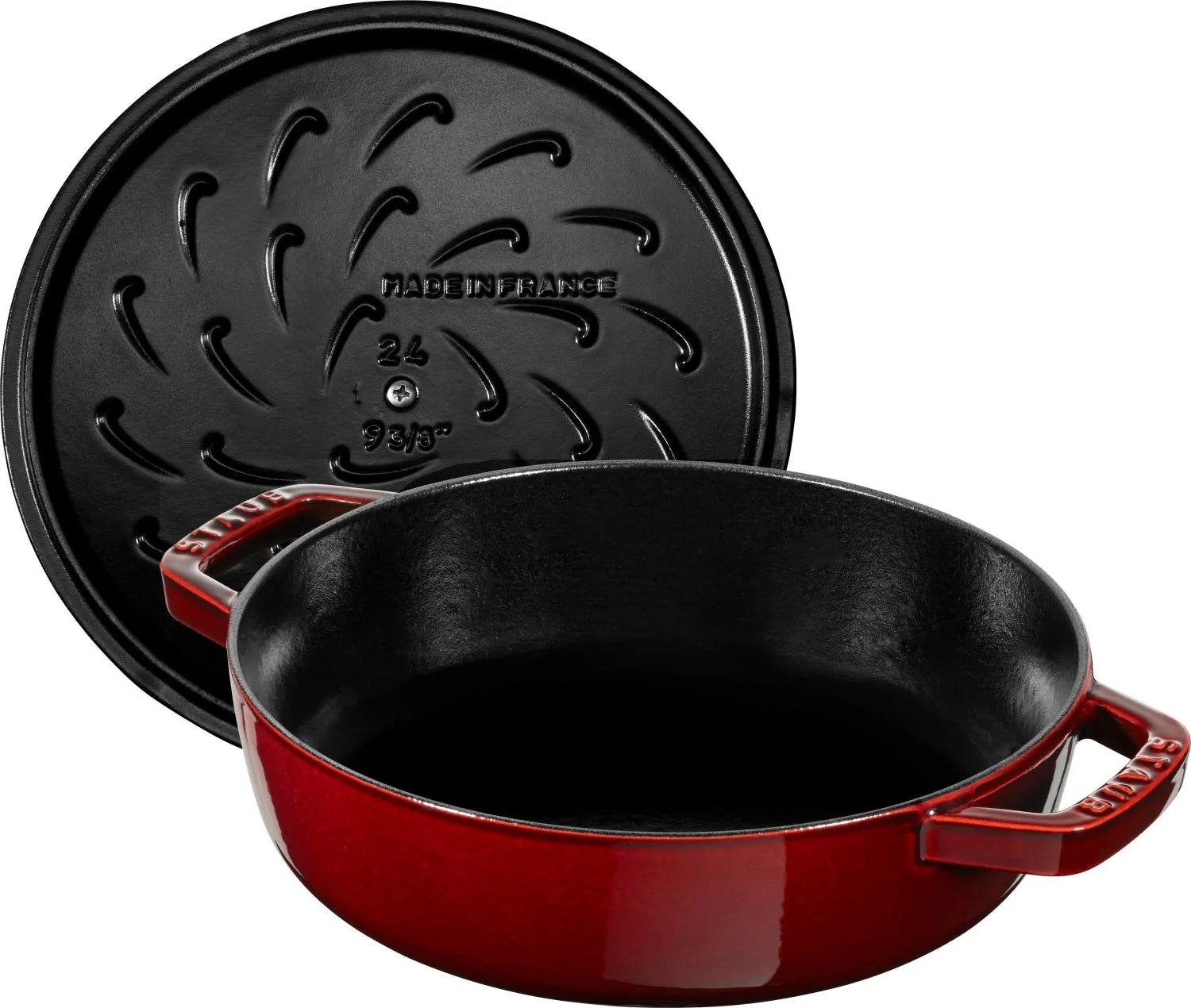 Staub Chistera Schmorpfanne 24 cm, Grenadine: Perfekte Gusseisenküche.