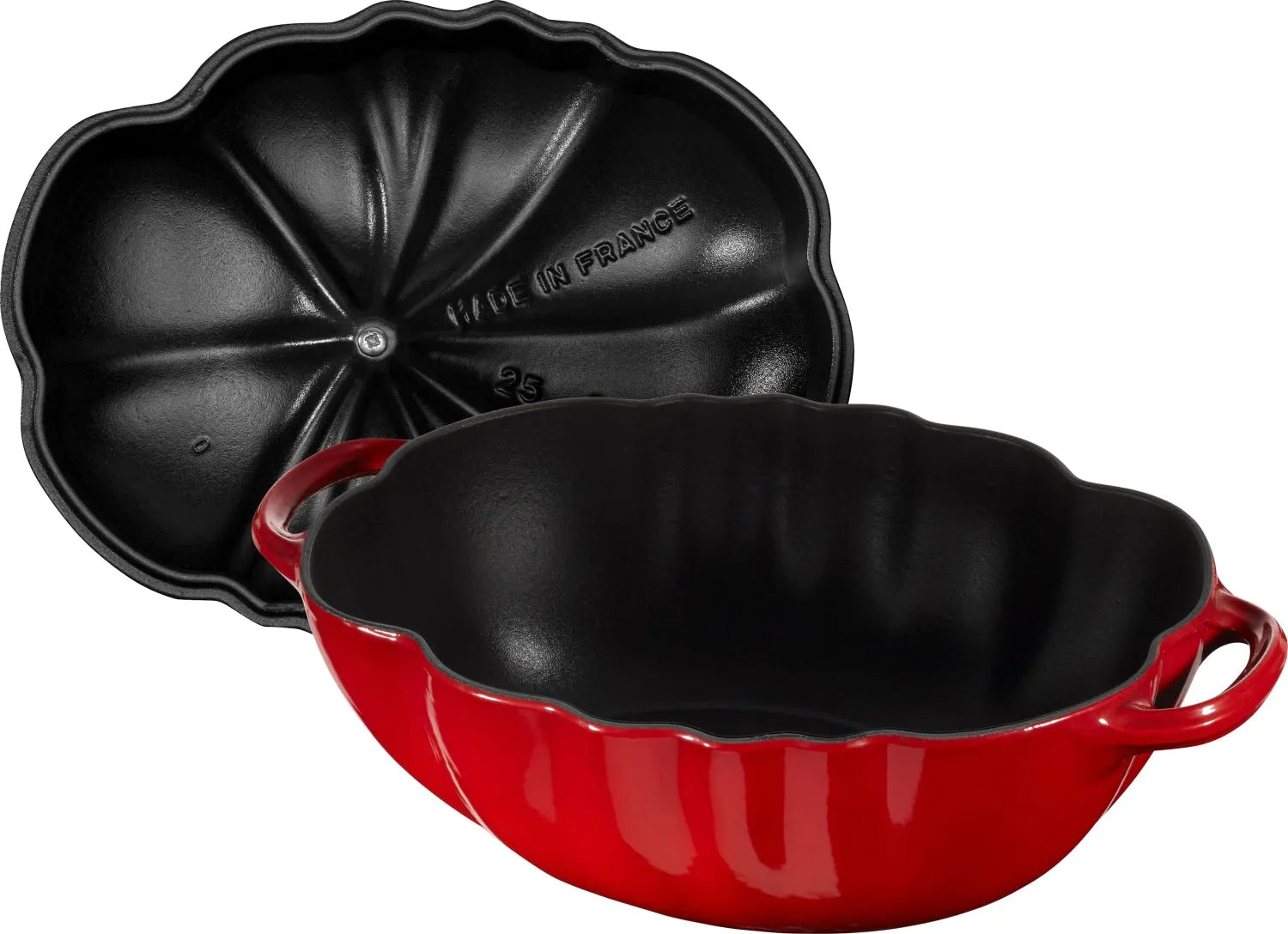 Staub Cocotte Tomate 2.9l: Perfekt für aromatische Schmorgerichte.