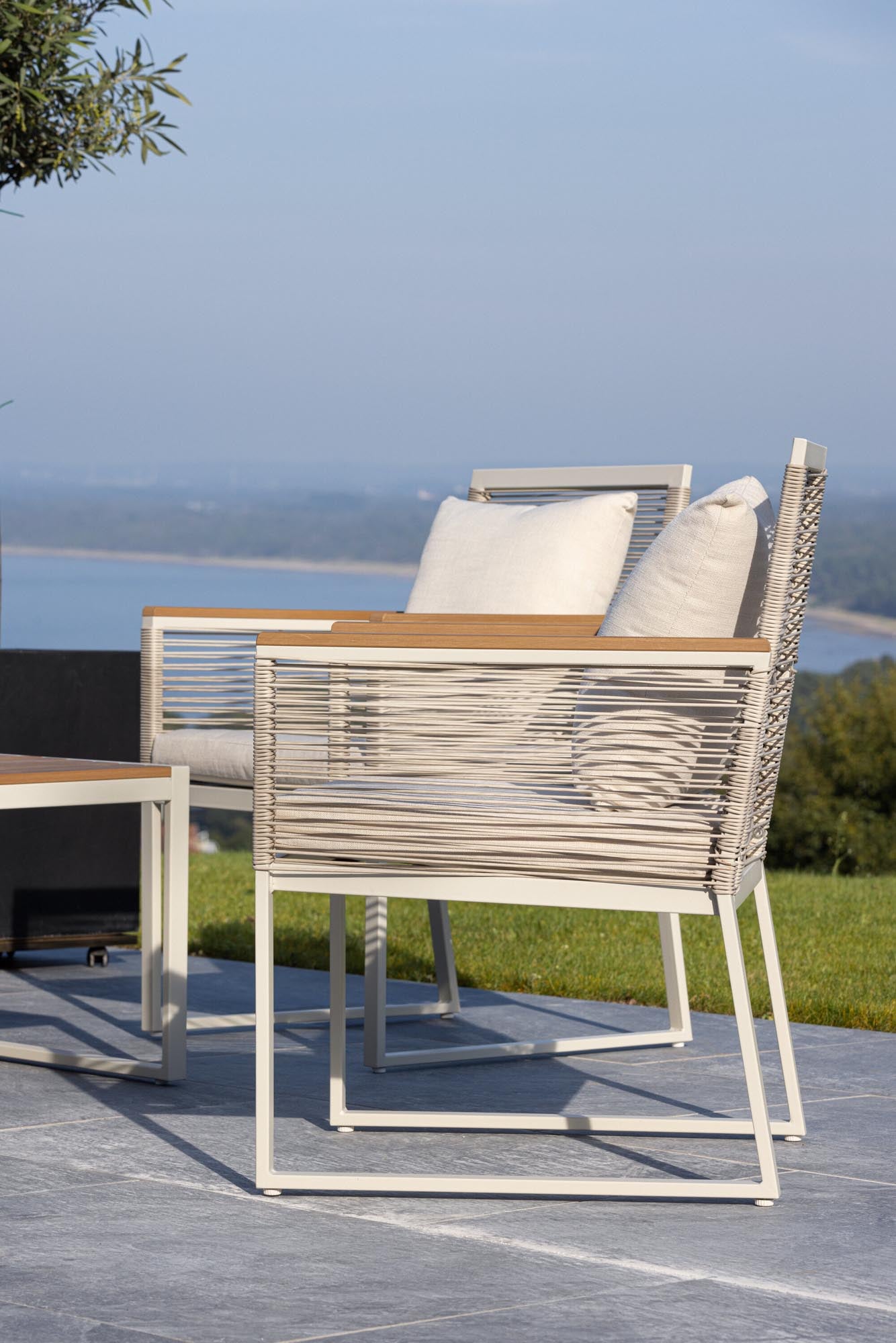 Dallas Lounge Set in Natur/Beige/Grau/Natur präsentiert im Onlineshop von KAQTU Design AG. Loungeset ist von Venture Home