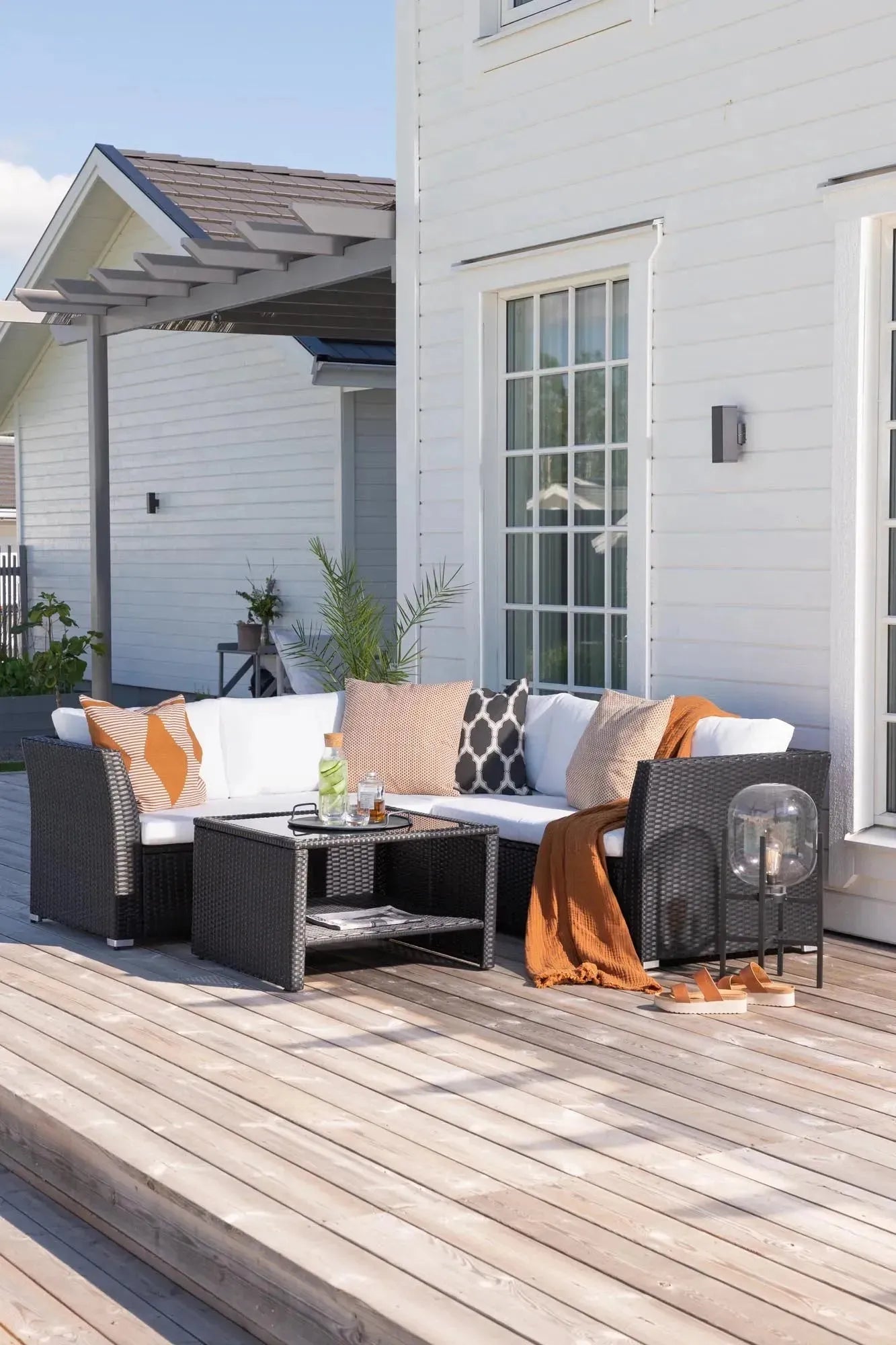 Haiti Ecksofa Outdoorset 70cm in Schwarz präsentiert im Onlineshop von KAQTU Design AG. Loungeset ist von Venture Home