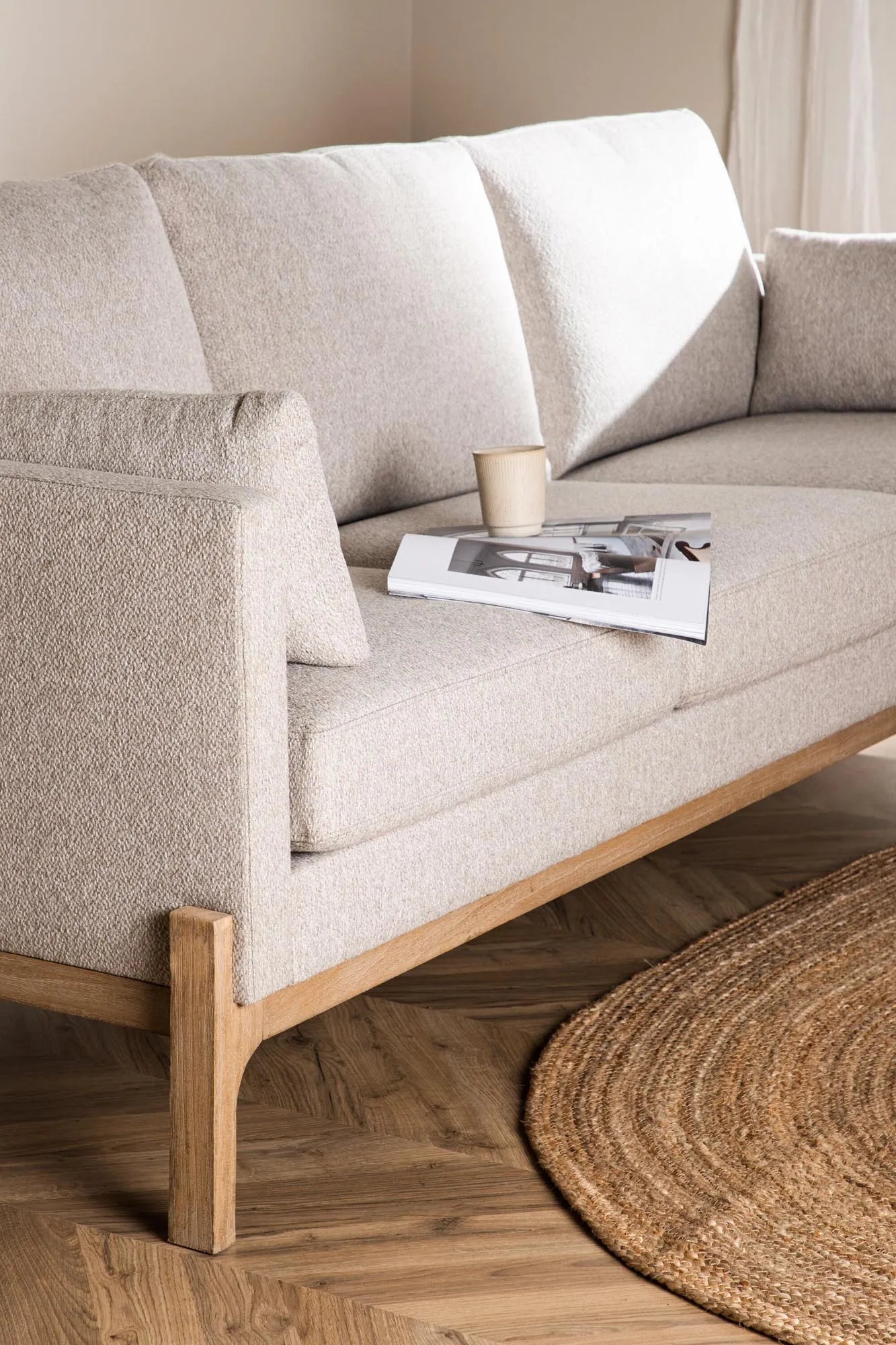 Olympia Sofa - KAQTU Design