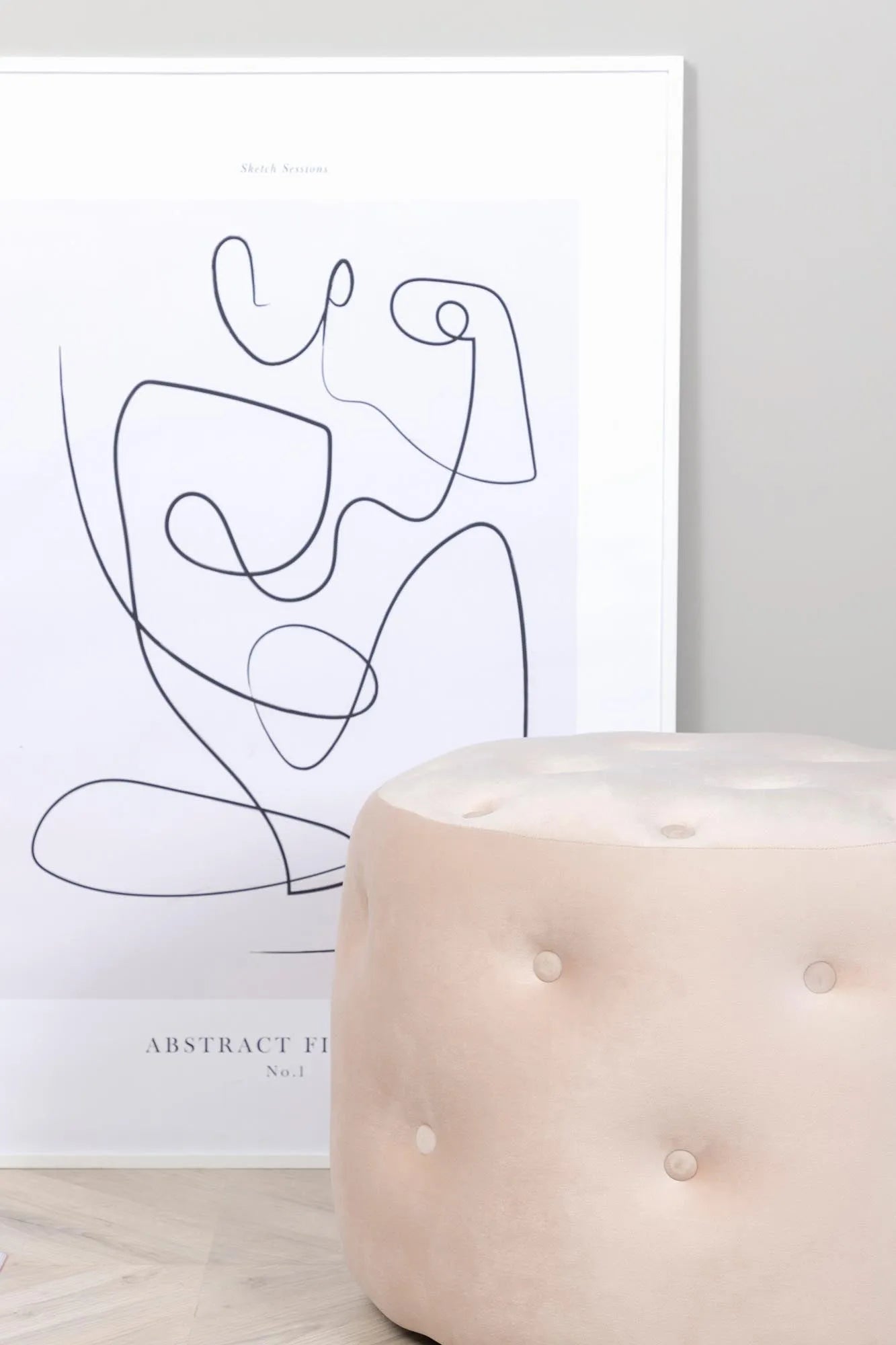 Benjamin Ottoman / Pouf - KAQTU Design