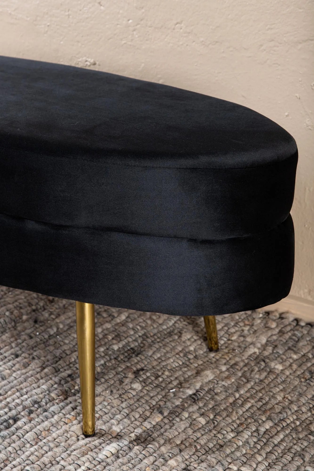 Otto Ottoman / Pouf - KAQTU Design