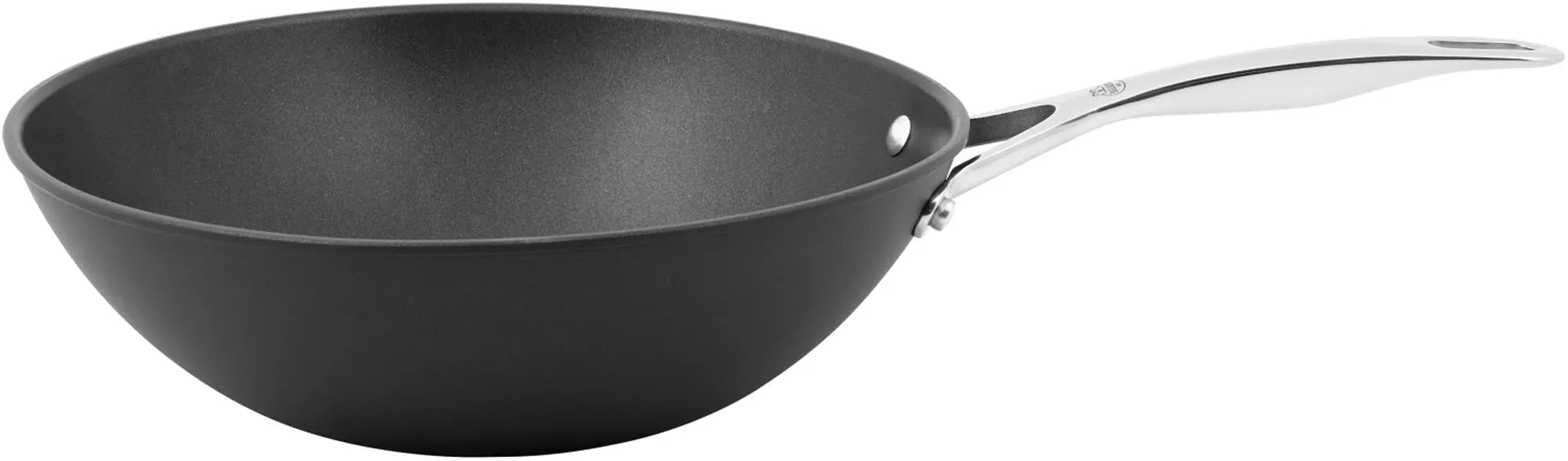 Der Ballarini Alba Wok, 30 cm, induktionstauglich, bietet exzellente Wärmeleitung, Ti-X Antihaft, ergonomischen Griff, ideal für asiatische Küche.