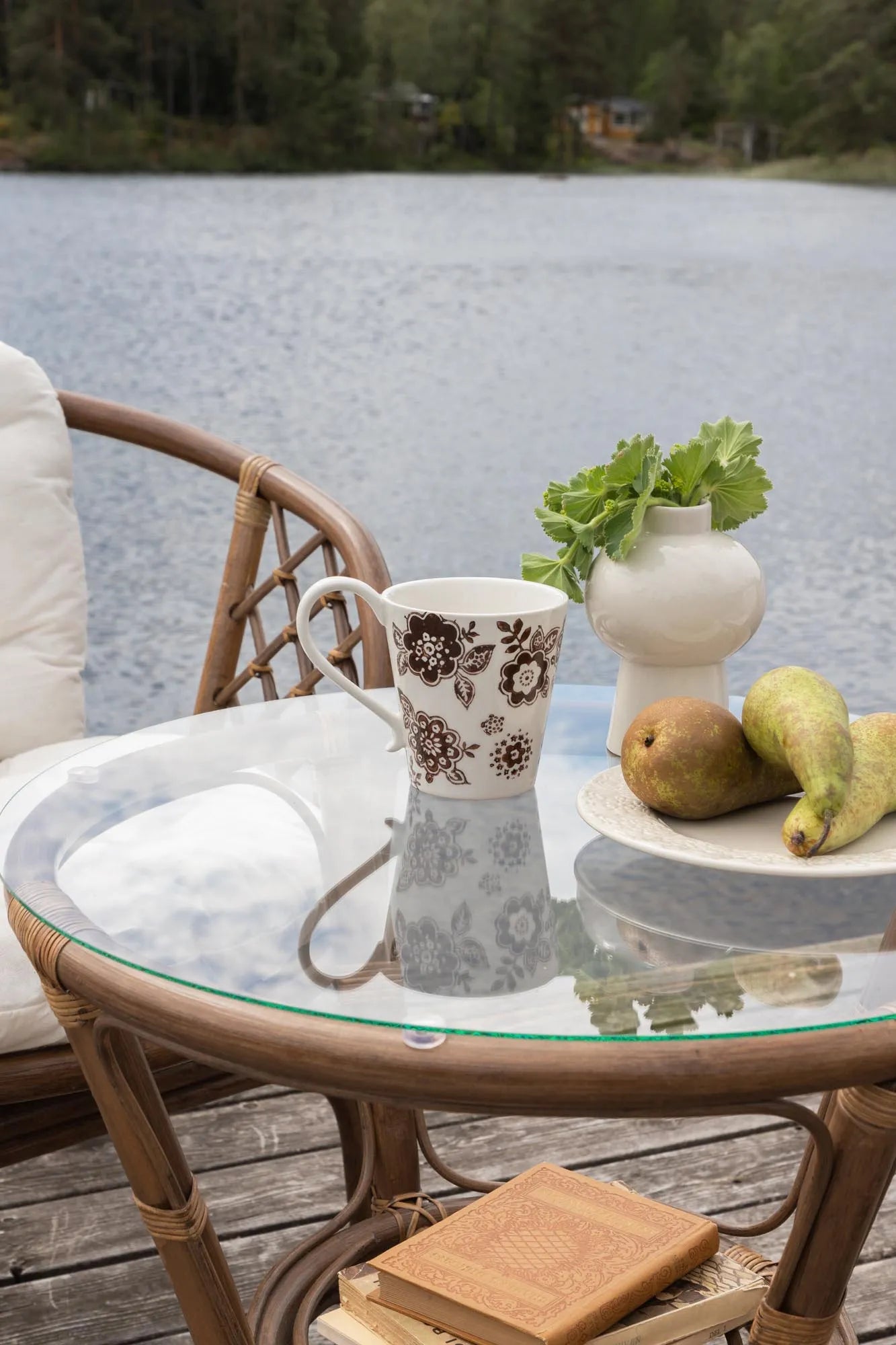 Wera Café Outdoorset ⌀60cm/2St. in Natur präsentiert im Onlineshop von KAQTU Design AG. Gartentischset ist von Venture Home