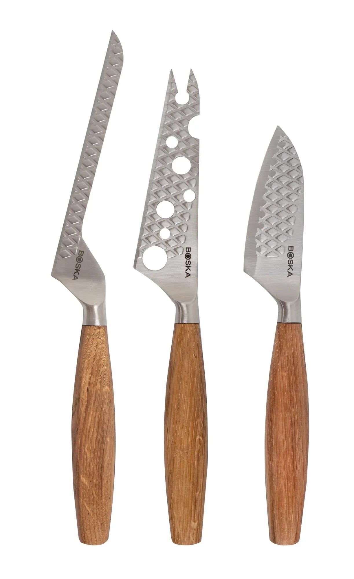 Elegantes Käsemesser-Set Oslo+ von Boska: Edelstahlklingen, Eichenholzgriffe, ideal für alle Käsesorten. Kompakt und stilvoll.