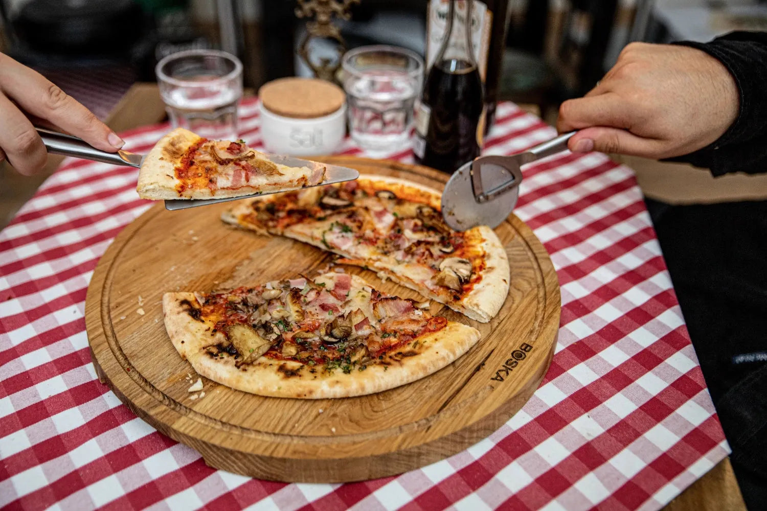 Boska Pizzaschneider Copenhagen: Präzise Schnitte, modernes Design.