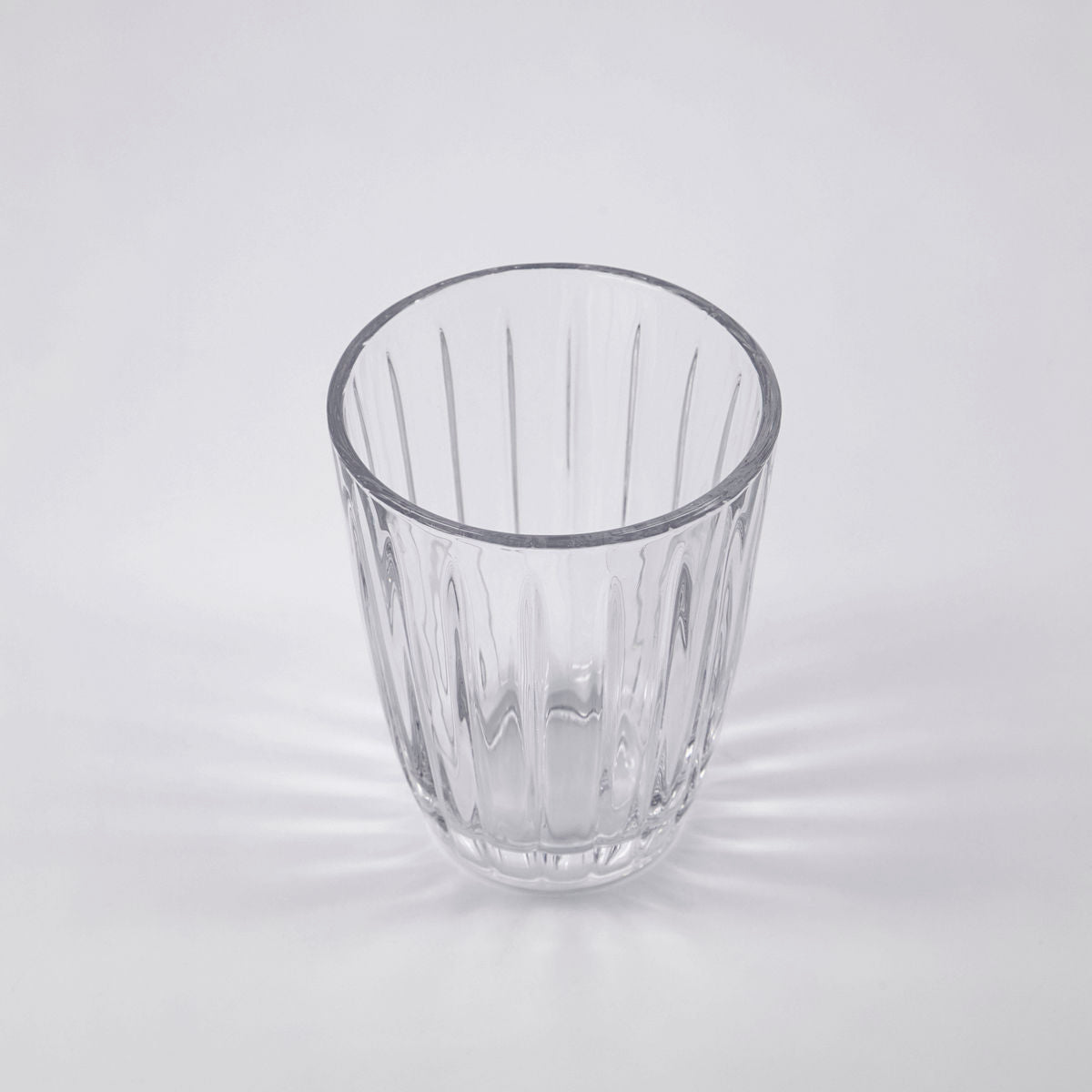 Wasserglas, NVGroove, Klar in Klar präsentiert im Onlineshop von KAQTU Design AG. Glas ist von Nicolas Vahé