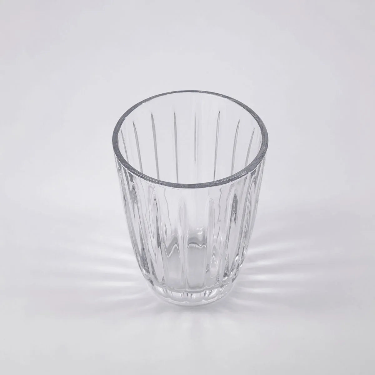 Wasserglas, NVGroove, Klar in Klar präsentiert im Onlineshop von KAQTU Design AG. Glas ist von Nicolas Vahé