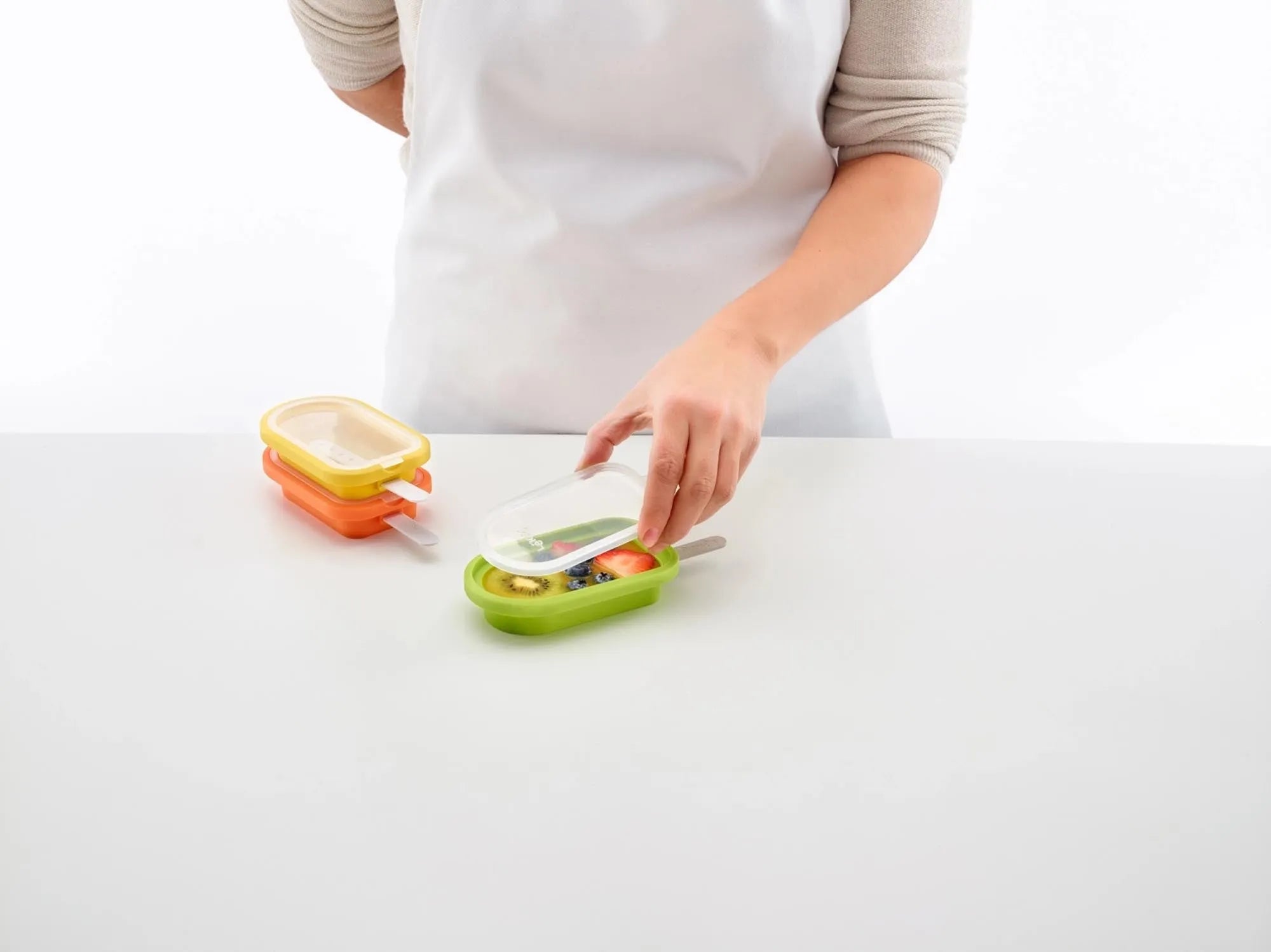 Lékué großer grüner Eis-Lolly, stapelbar für kreative Erfrischung.