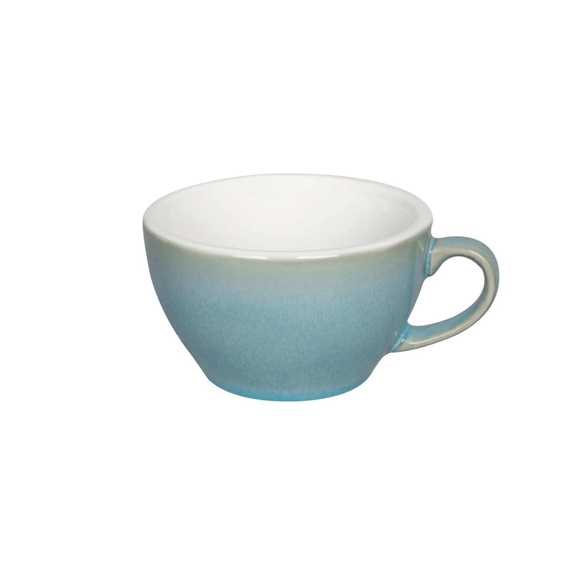 Egg Cappuccino Tasse 250ml in Eisblau präsentiert im Onlineshop von KAQTU Design AG. Kaffeetassen ist von Loveramics