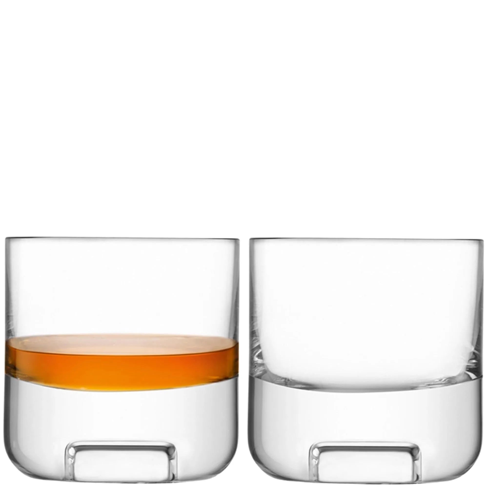 Elegantes 2er Set Cask Whiskyglas von LSA, 240ml, klar. Perfekte Form für Aromen, ideal für Whisky-Liebhaber und besondere Anlässe.