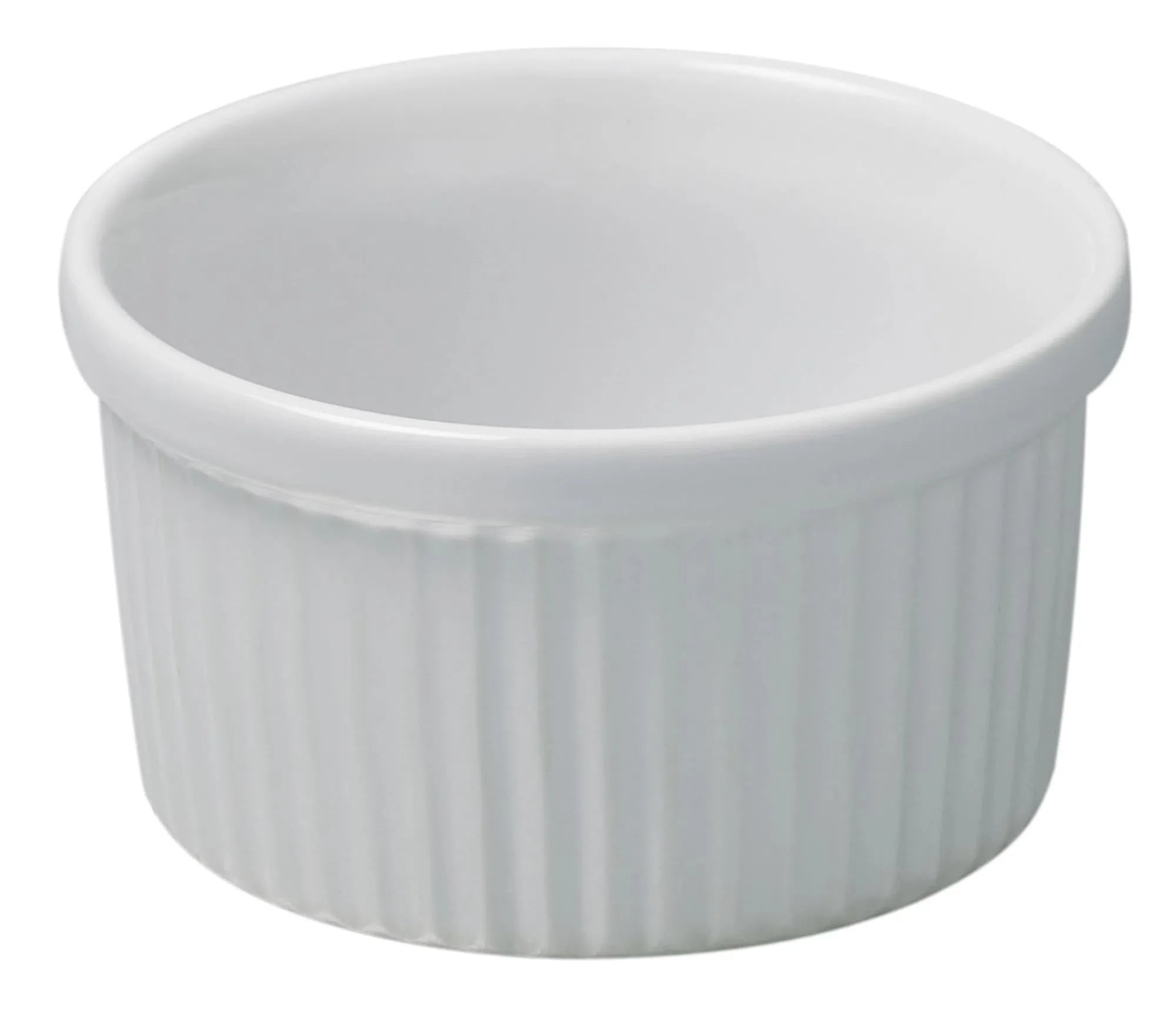 Elegante, weiße Souffléform (Ø 8 cm) von Revol aus Porzellan, ideal für Soufflés und Crème brûlée. Perfekte Wärmeverteilung.