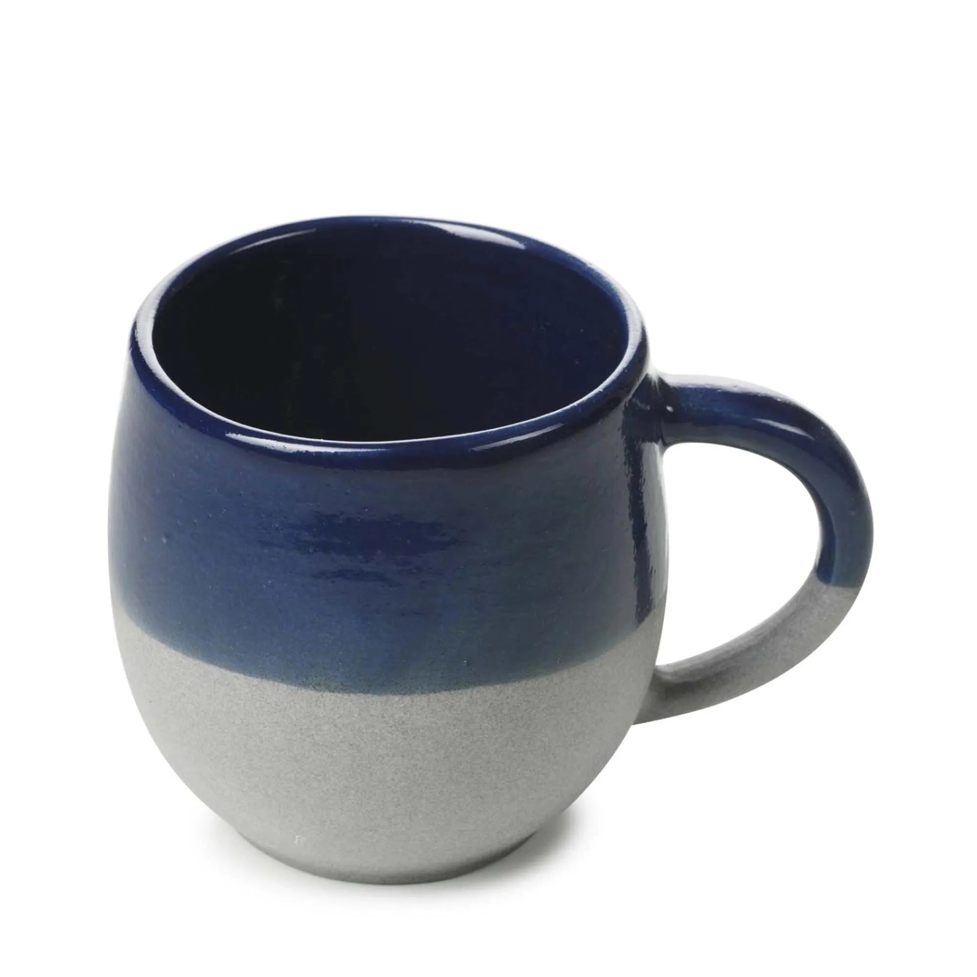 Elegante No.W Mug 33cl in Indigoblau: Ästhetik, Funktionalität, ergonomische Henkel, spülmaschinen- & mikrowellenfest.